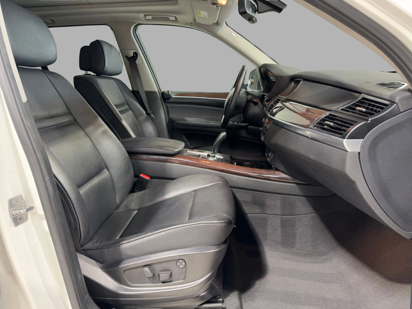 2010 BMW X5 SUV 6-CYL, 3.0 LITER XDRIVE30I SPORT UTILITY 4D