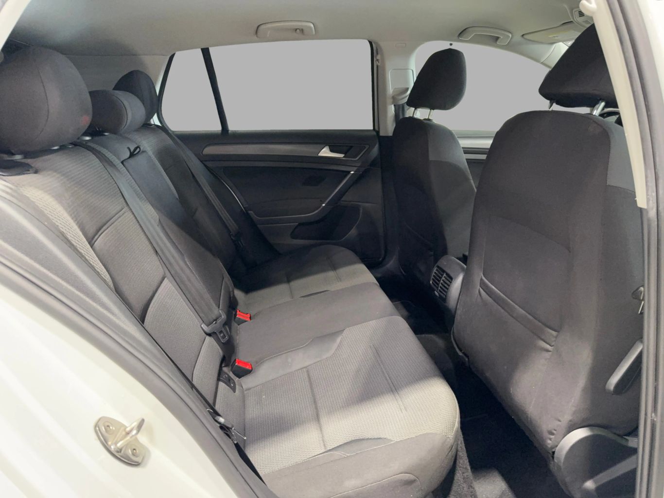 2019 VOLKSWAGEN E-GOLF HATCHBACK ELECTRIC MOTOR, 100 KW SE HATCHBACK SEDAN 4D