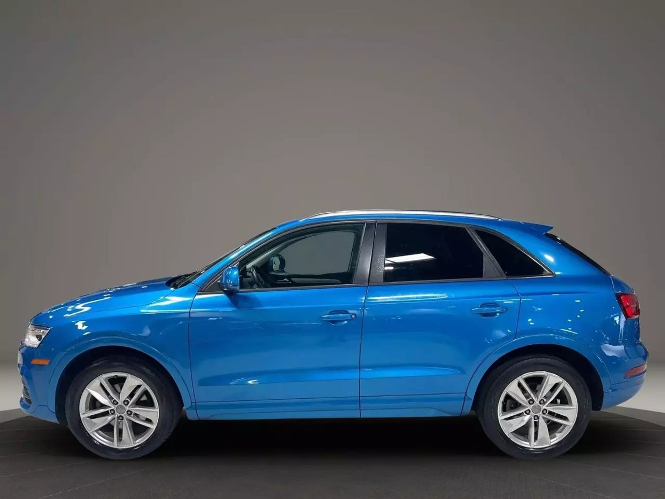 2017 AUDI Q3 SUV 4-CYL, TURBO, 2.0 LITER PREMIUM SPORT UTILITY 4D