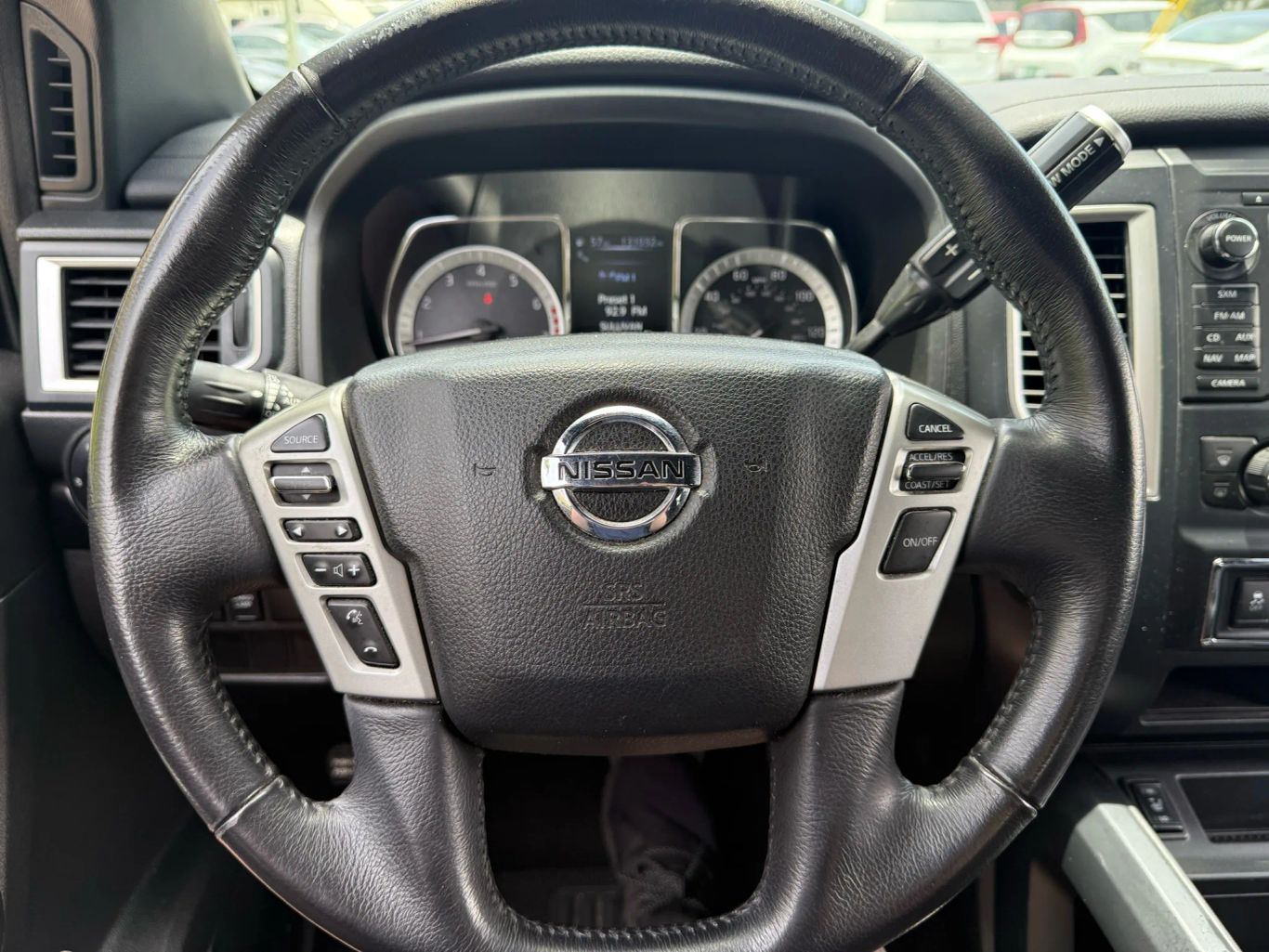 2018 NISSAN TITAN CREW CAB PICKUP V8, 5.6 LITER SV PICKUP 4D 5 1/2 FT