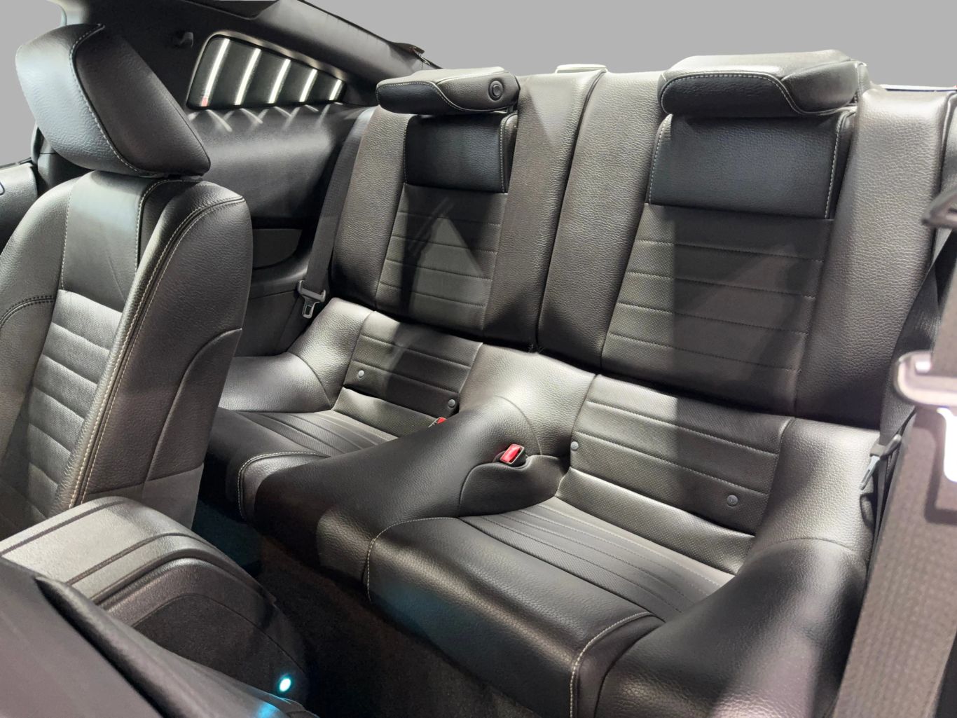 2012 FORD MUSTANG COUPE V6, 3.7 LITER PREMIUM COUPE 2D