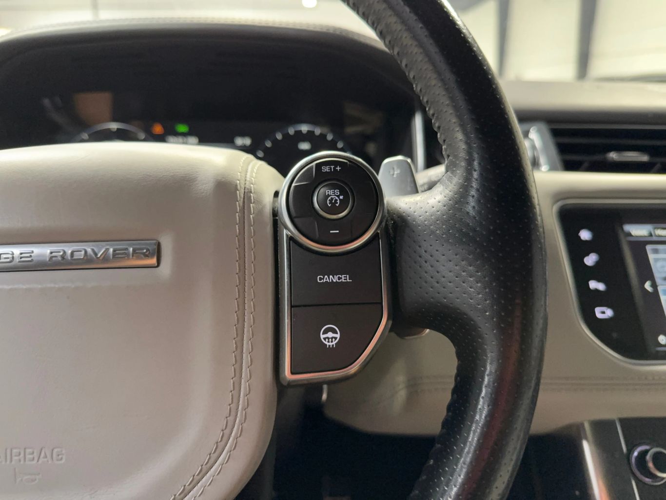 2016 LAND ROVER RANGE ROVER SPORT SUV V8, SUPERCHARGED, 5.0 LITER AUTOBIOGRAPHY SPORT UTILITY 4D