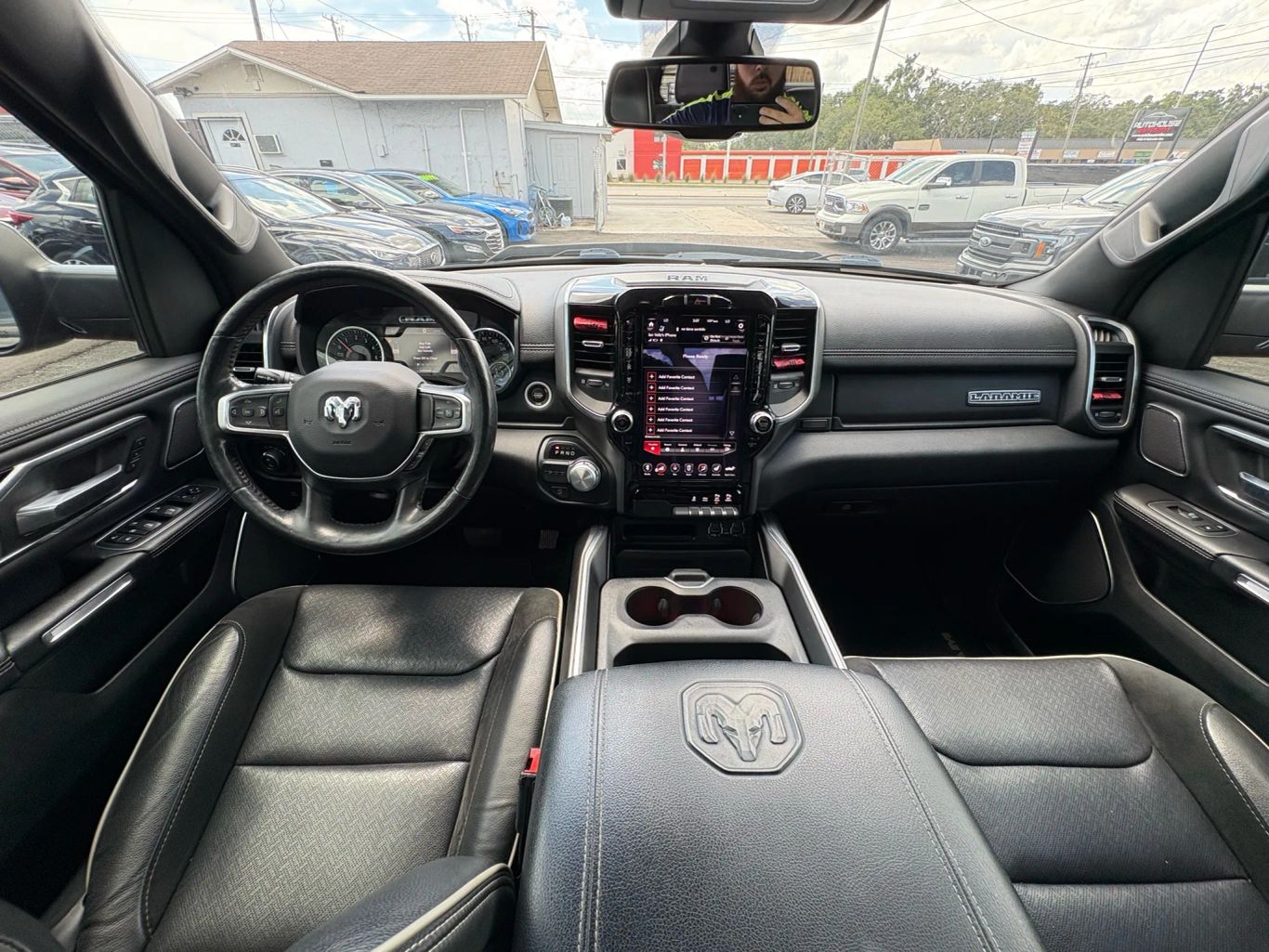 2020 RAM 1500 CREW CAB PICKUP V8, HEMI, ETORQUE, 5.7 LITER LARAMIE PICKUP 4D 5 1/2 FT - Tampa Motor Cars