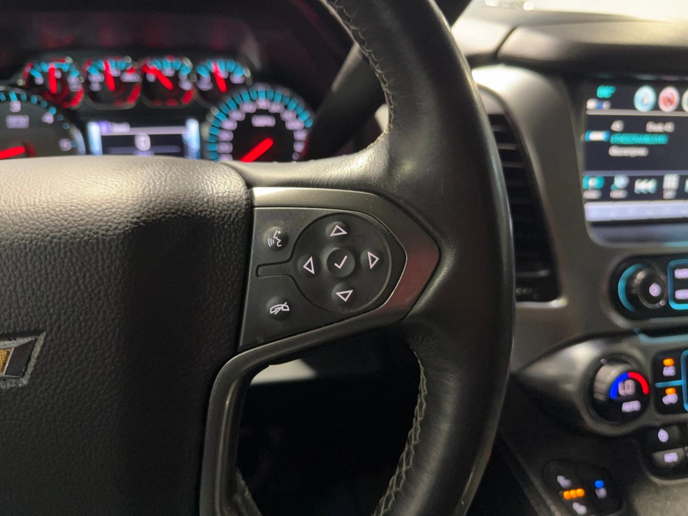 2020 CHEVROLET TAHOE SUV V8, ECOTEC3, 5.3 LITER PREMIER SPORT UTILITY 4D
