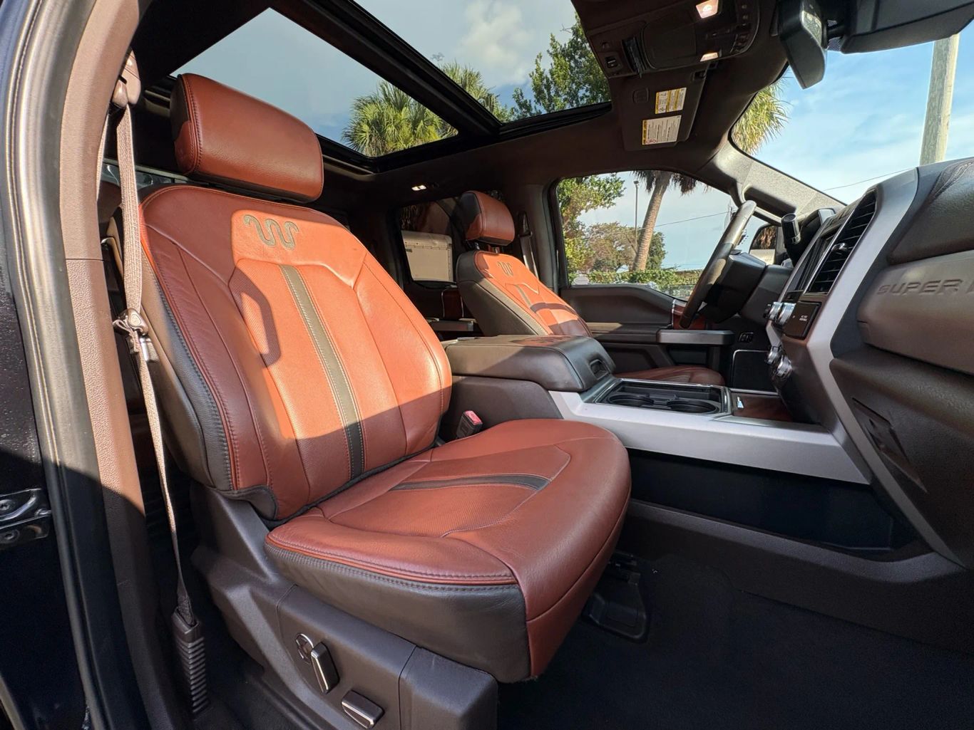 2019 FORD F250 SUPER DUTY CREW CAB PICKUP V8, TURBO DIESEL, 6.7 LITER KING RANCH PICKUP 4D 6 3/4 FT - Tampa Motor Cars