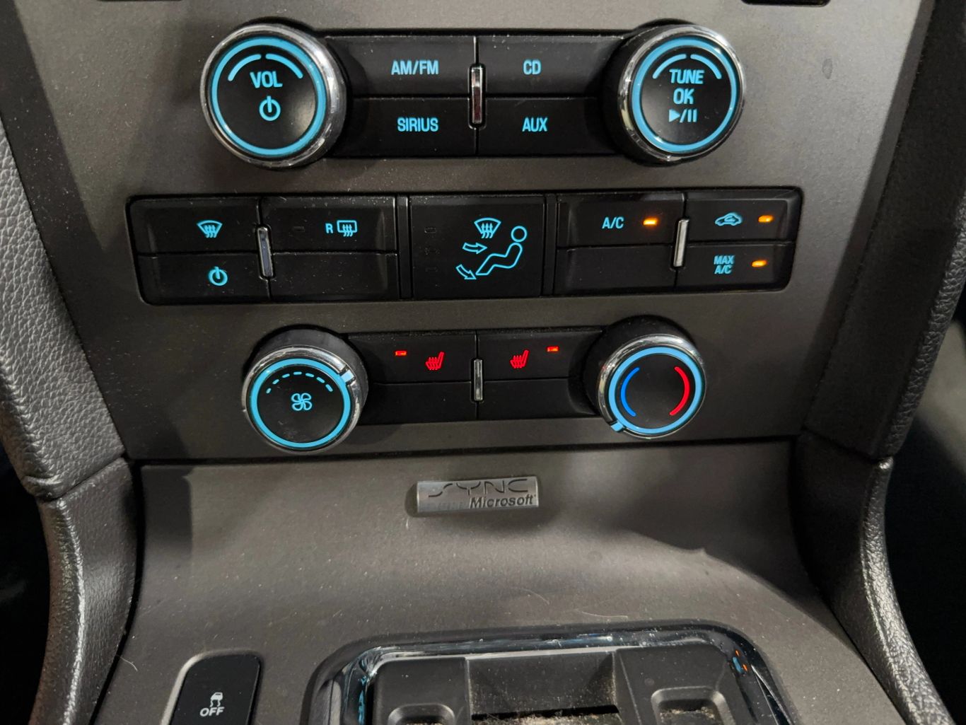 2012 FORD MUSTANG COUPE V6, 3.7 LITER PREMIUM COUPE 2D