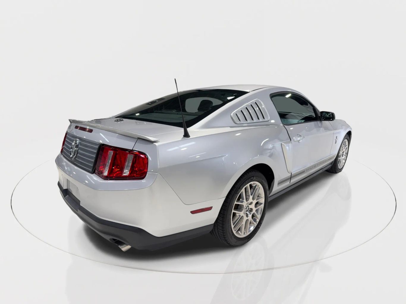 2012 FORD MUSTANG COUPE V6, 3.7 LITER PREMIUM COUPE 2D