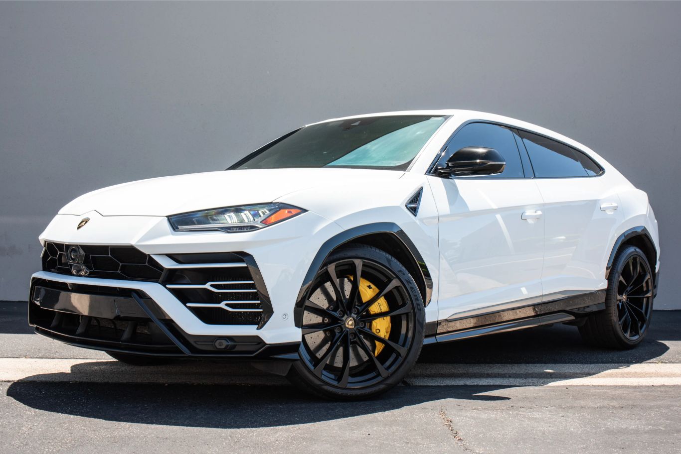 2020 Lamborghini Urus Base