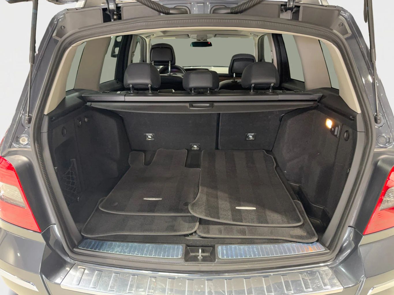 2011 MERCEDES-BENZ GLK-CLASS SUV V6, 3.5 LITER GLK 350 SPORT UTILITY 4D
