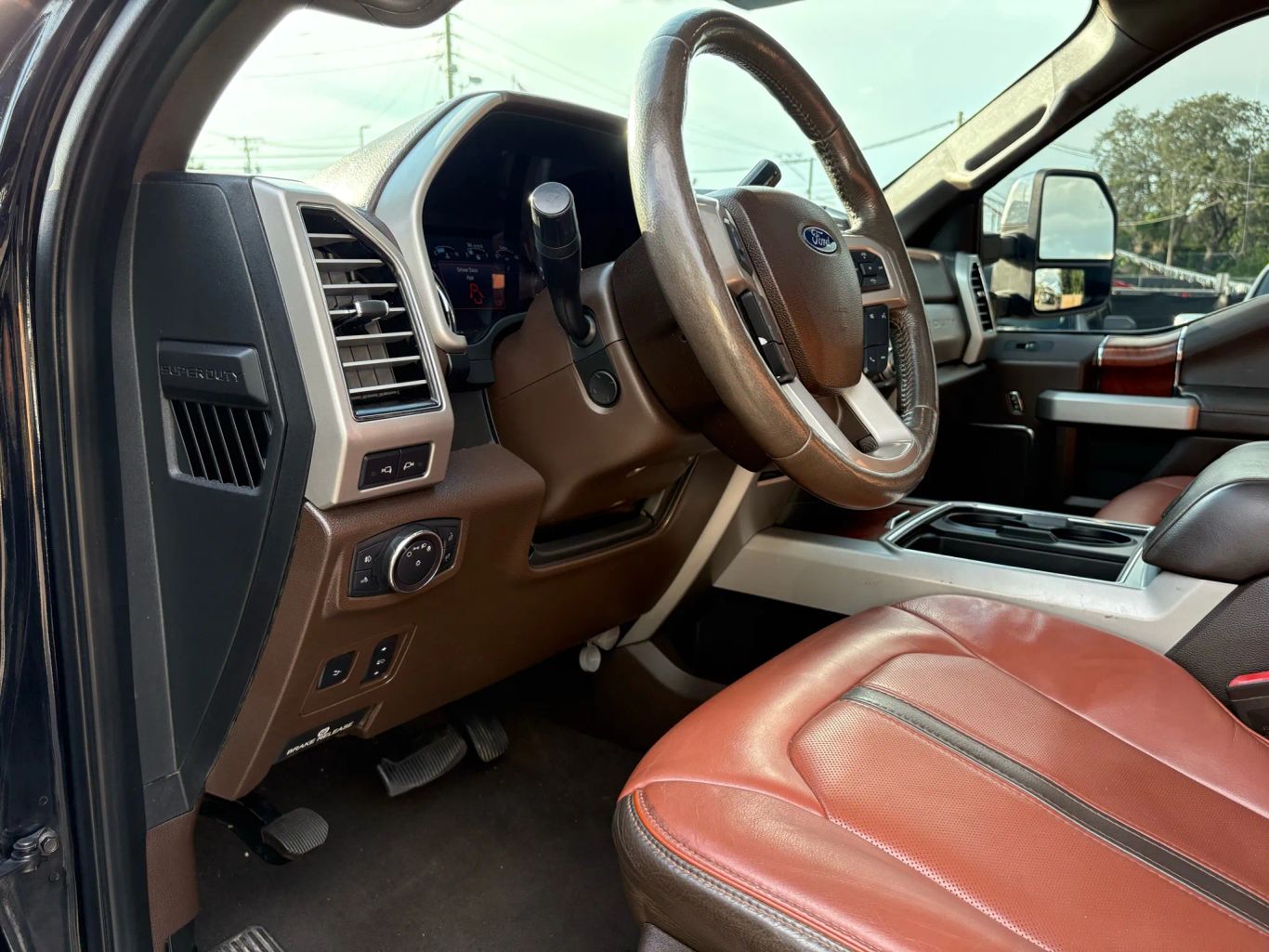 2019 FORD F250 SUPER DUTY CREW CAB PICKUP V8, TURBO DIESEL, 6.7 LITER KING RANCH PICKUP 4D 6 3/4 FT - Tampa Motor Cars