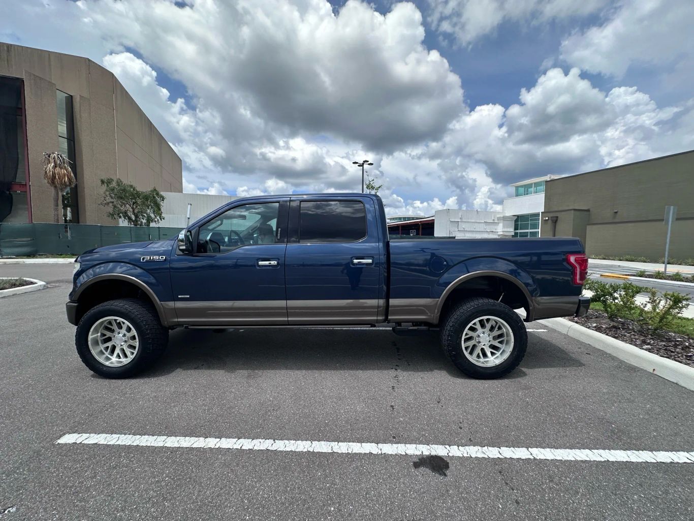 2016 FORD F150 SUPERCREW CAB PICKUP V6, ECOBOOST, TT, 3.5L LARIAT PICKUP 4D 6 1/2 FT - Tampa Motor Cars
