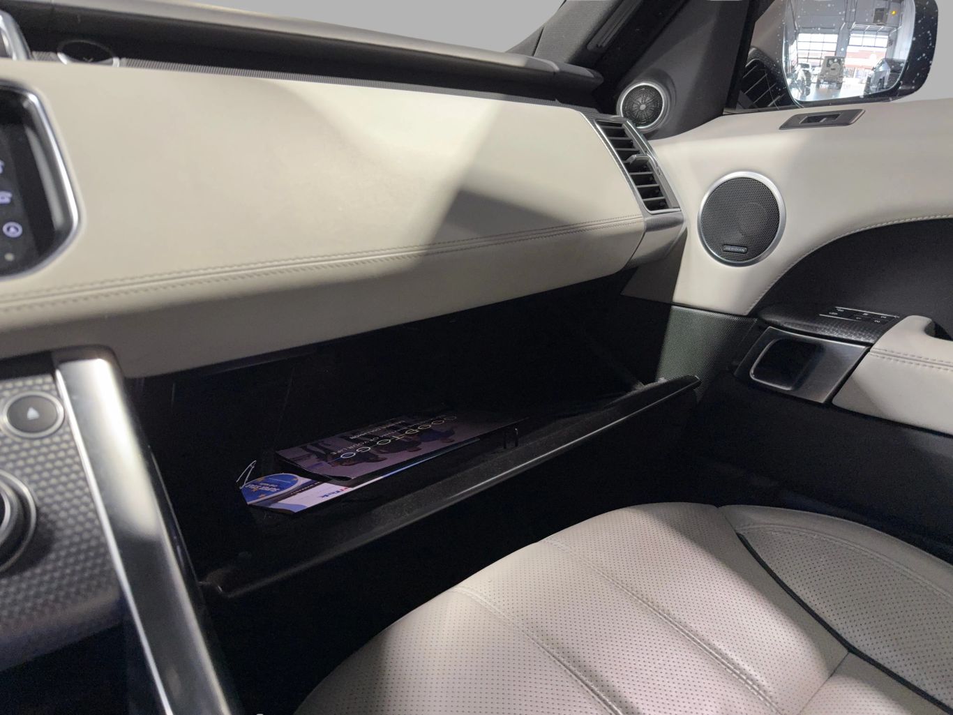 2016 LAND ROVER RANGE ROVER SPORT SUV V8, SUPERCHARGED, 5.0 LITER AUTOBIOGRAPHY SPORT UTILITY 4D