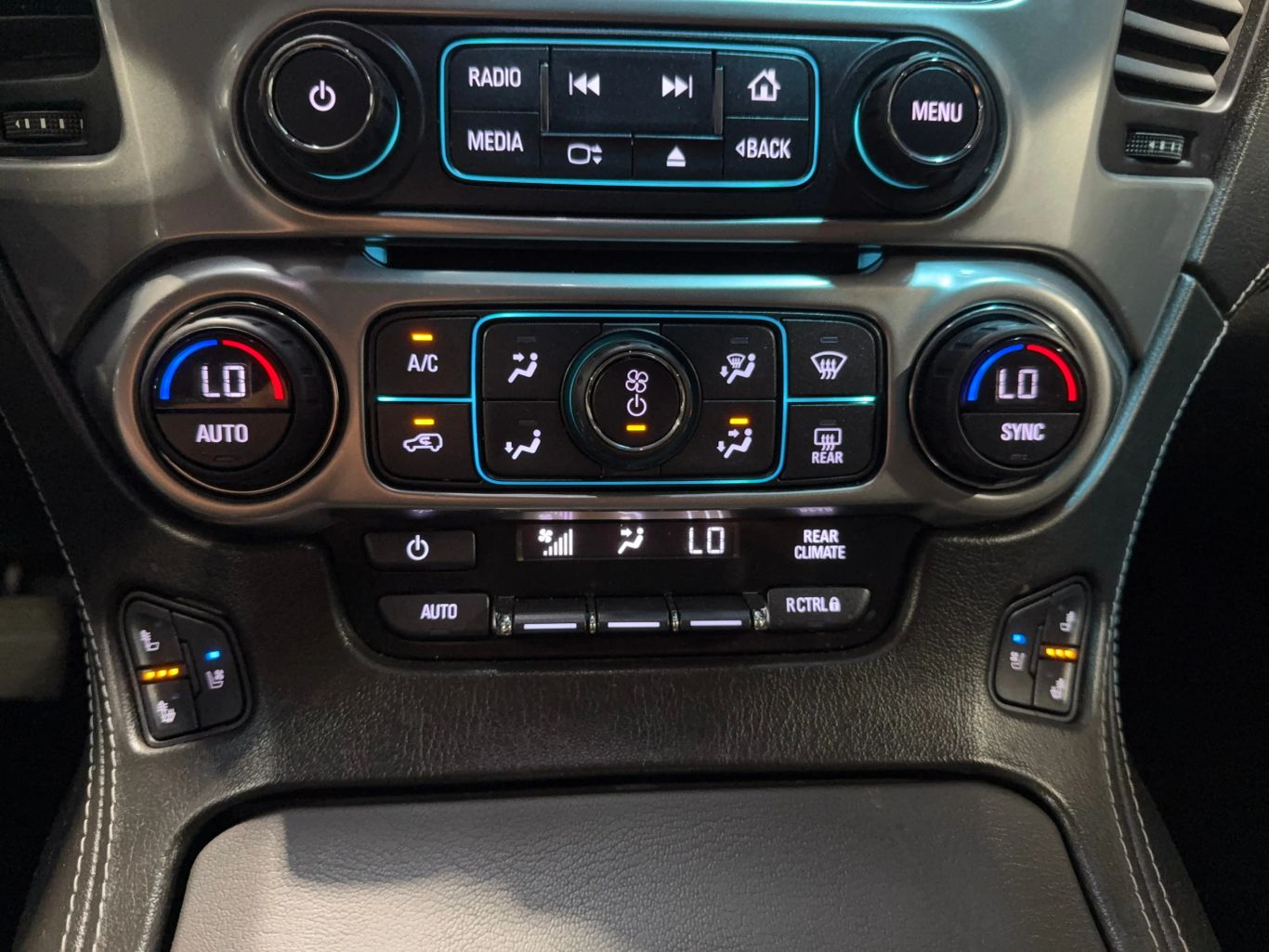 2020 CHEVROLET TAHOE SUV V8, ECOTEC3, 5.3 LITER PREMIER SPORT UTILITY 4D