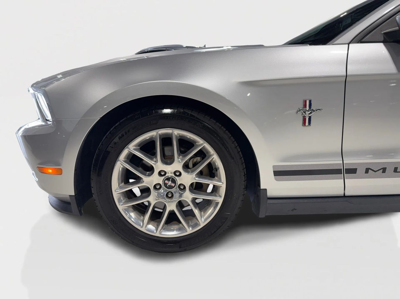 2012 FORD MUSTANG COUPE V6, 3.7 LITER PREMIUM COUPE 2D