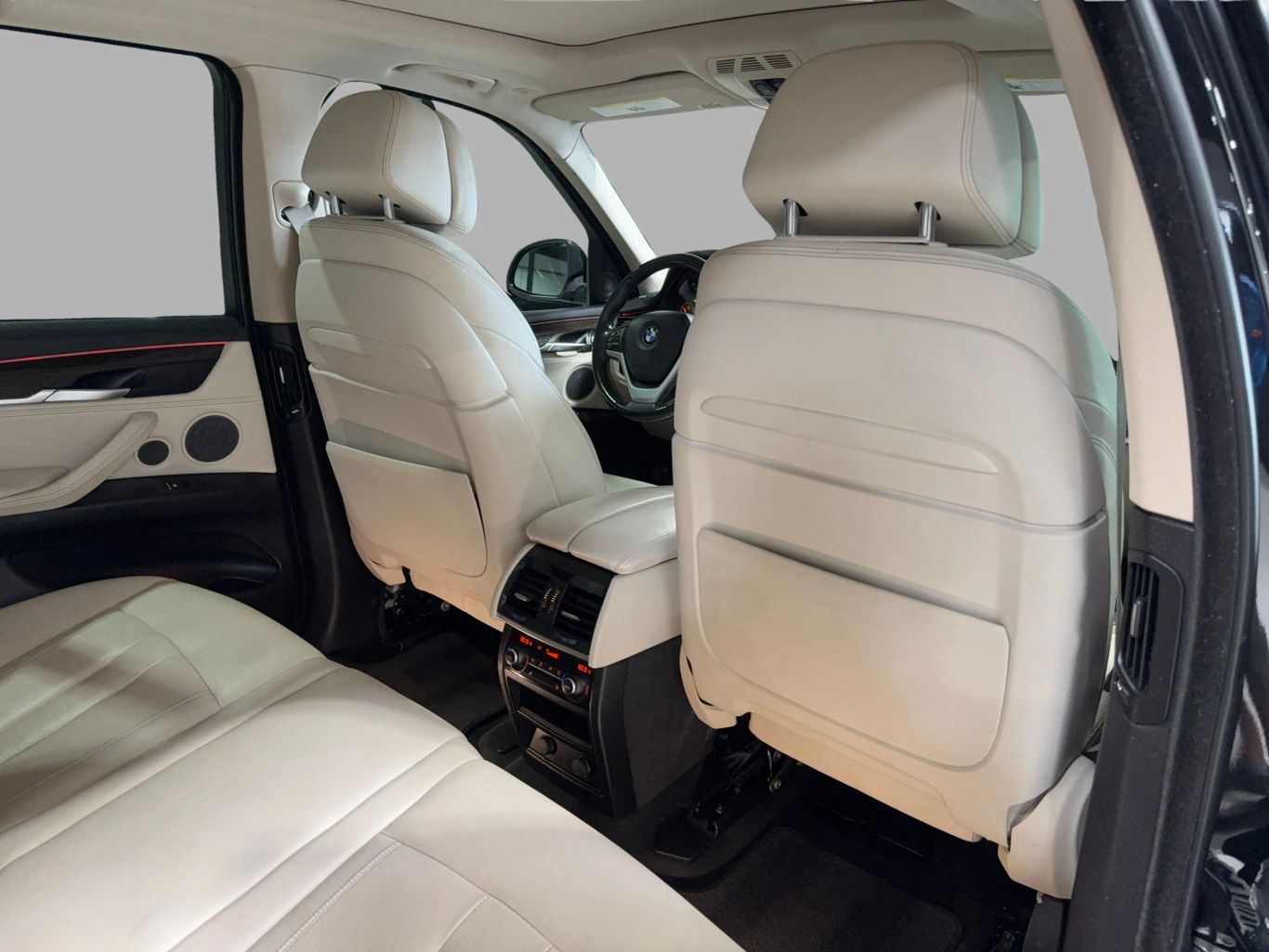 2016 BMW X5 SUV V8, TT, 4.4L XDRIVE50I SPORT UTILITY 4D