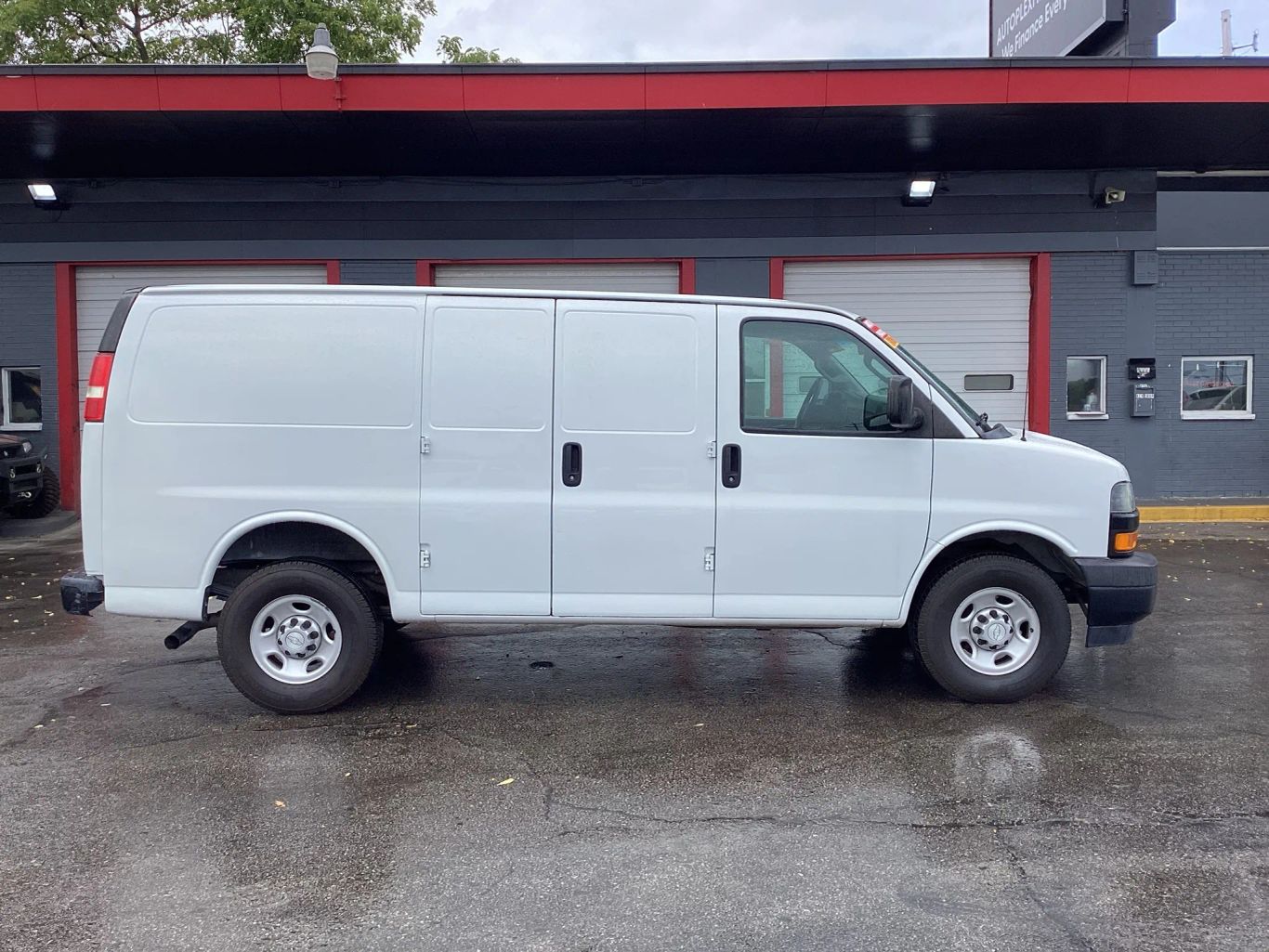 2018 Chevrolet Express 2500