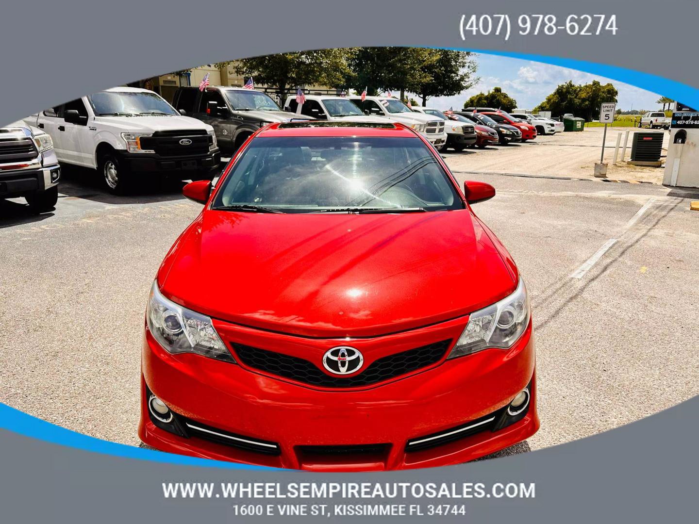 2012 Toyota Camry SE photo 6