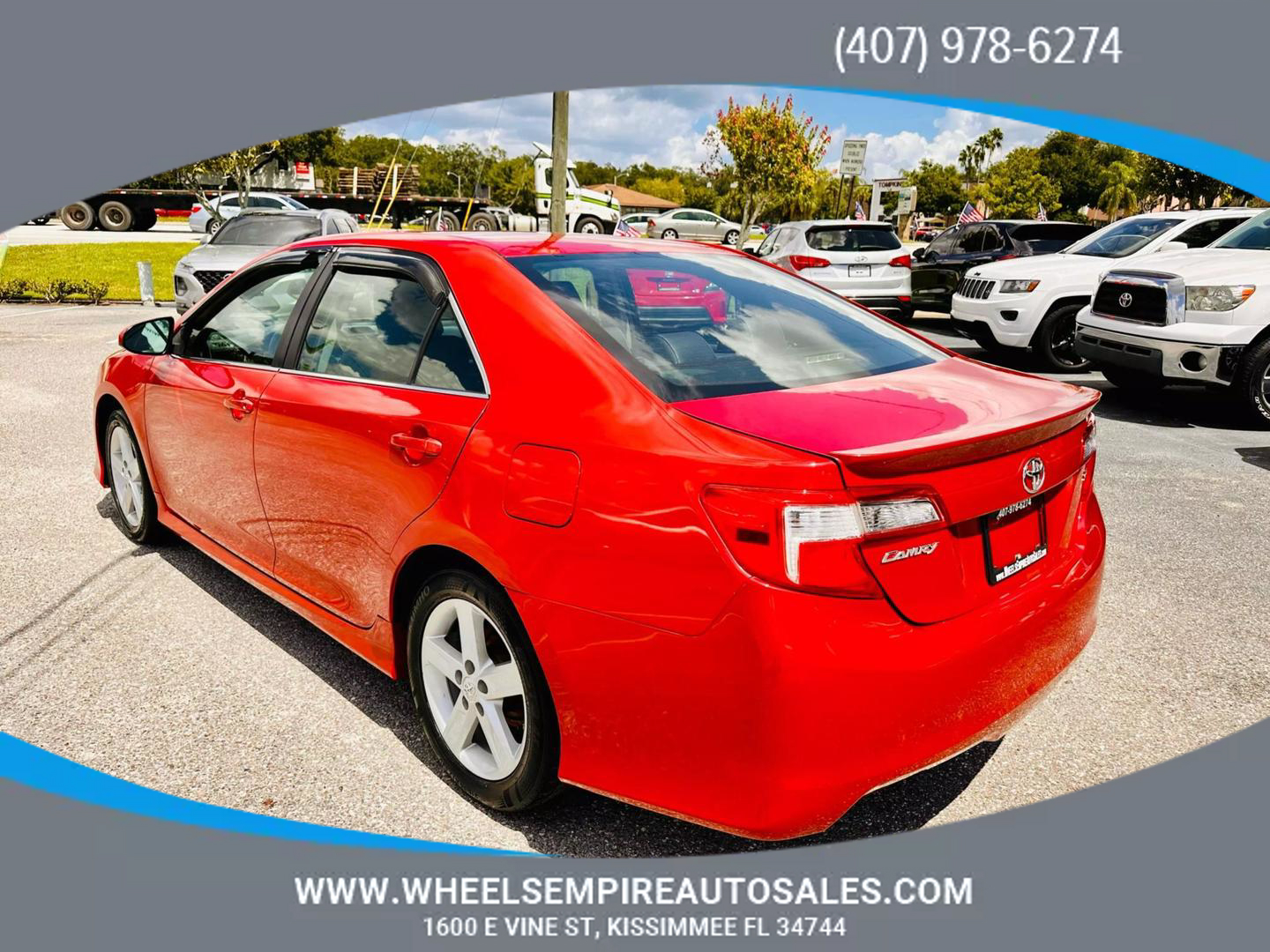 2012 Toyota Camry SE photo 4