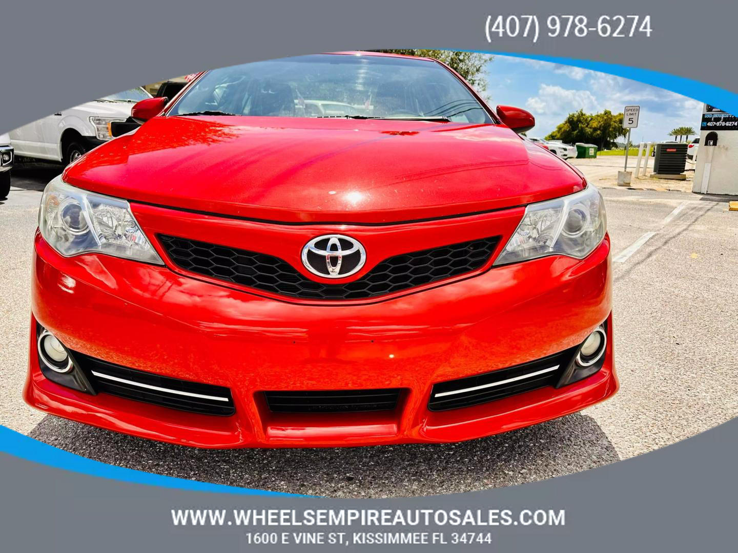 2012 Toyota Camry SE photo 8