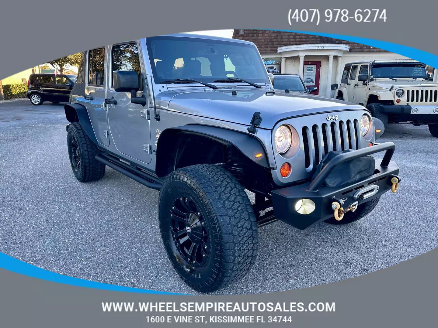 2013 Jeep Wrangler Unlimited Sahara photo 6