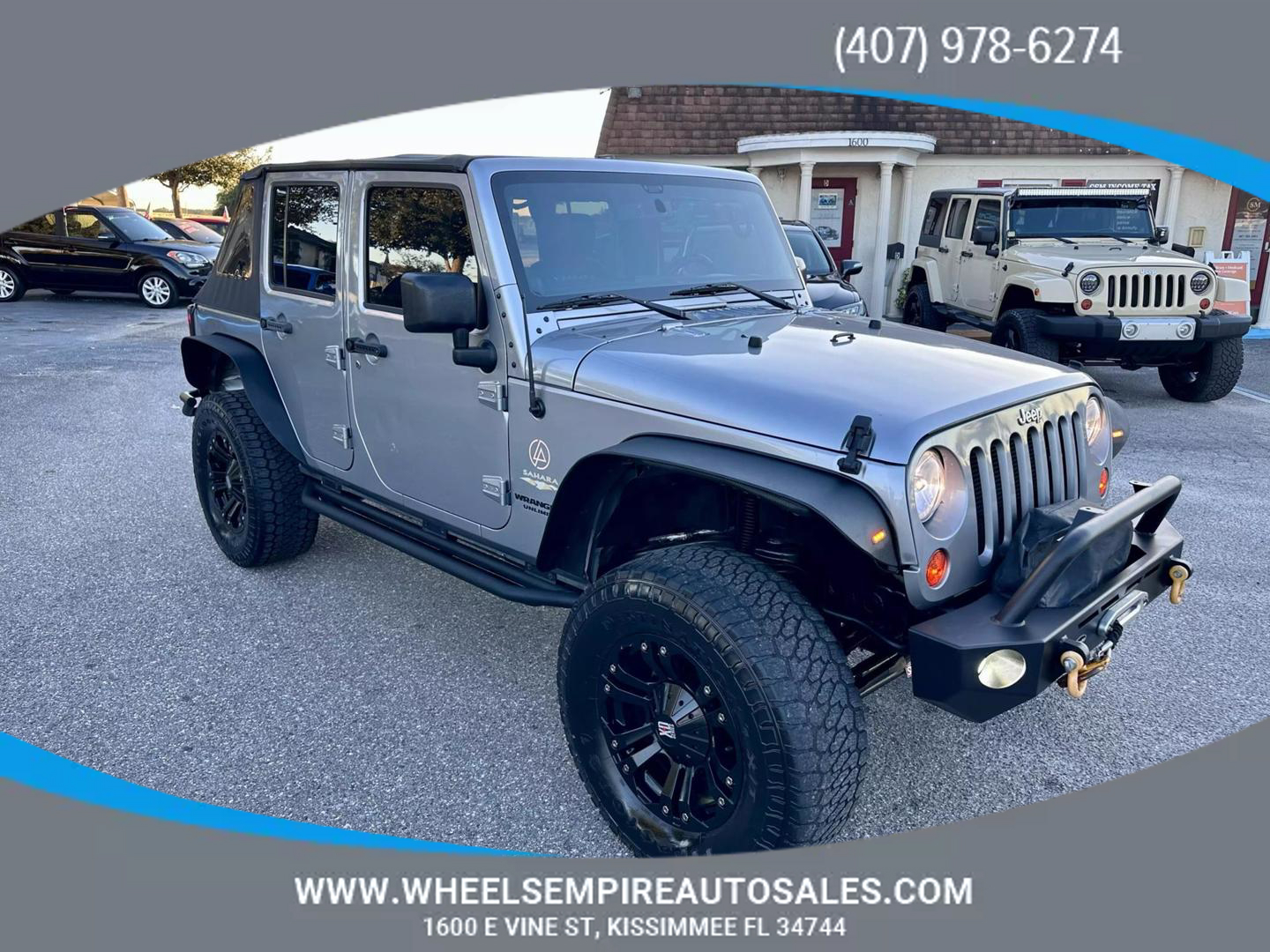 2013 Jeep Wrangler Unlimited Sahara photo 3