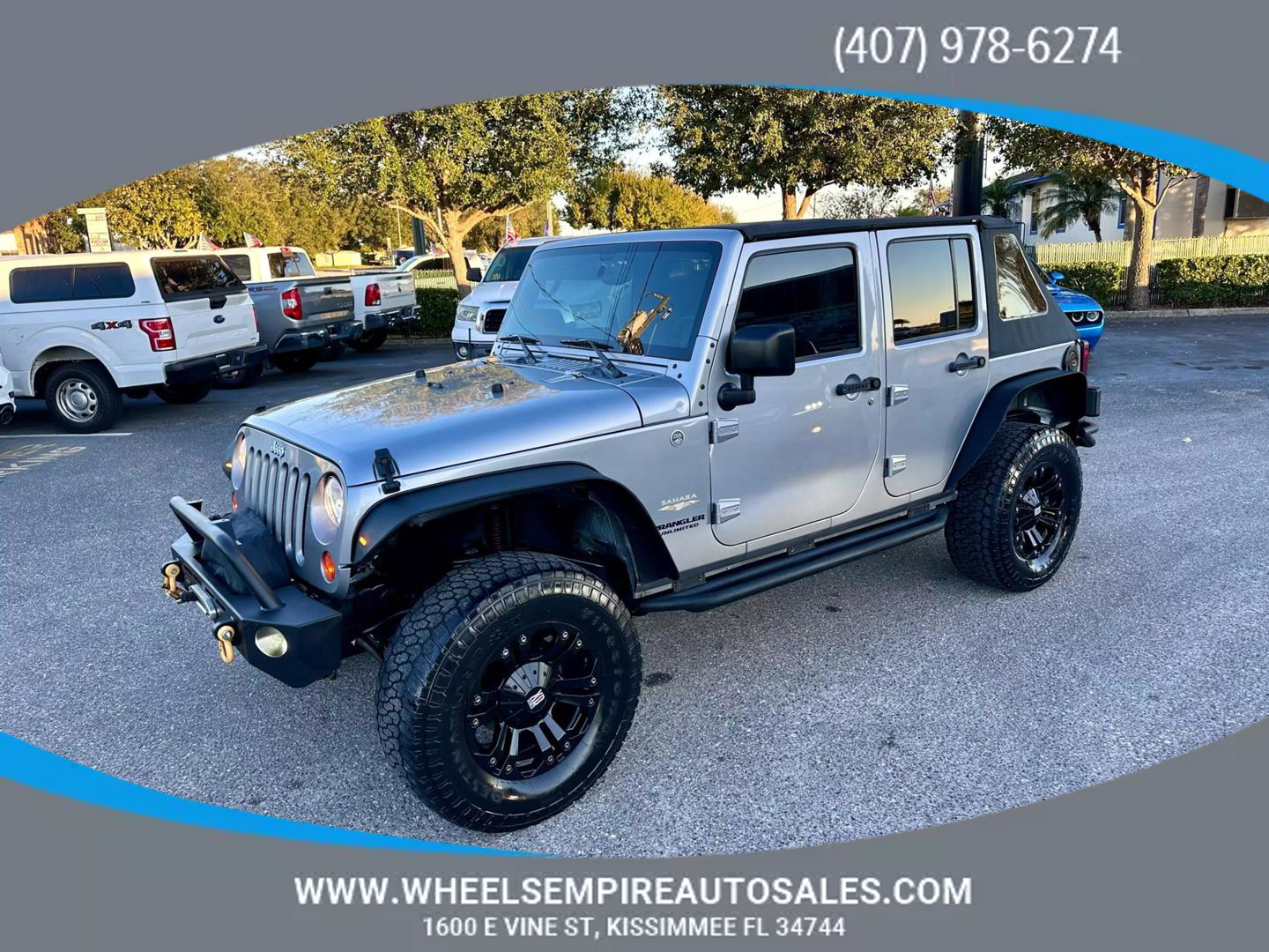 2013 Jeep Wrangler Unlimited Sahara photo 28