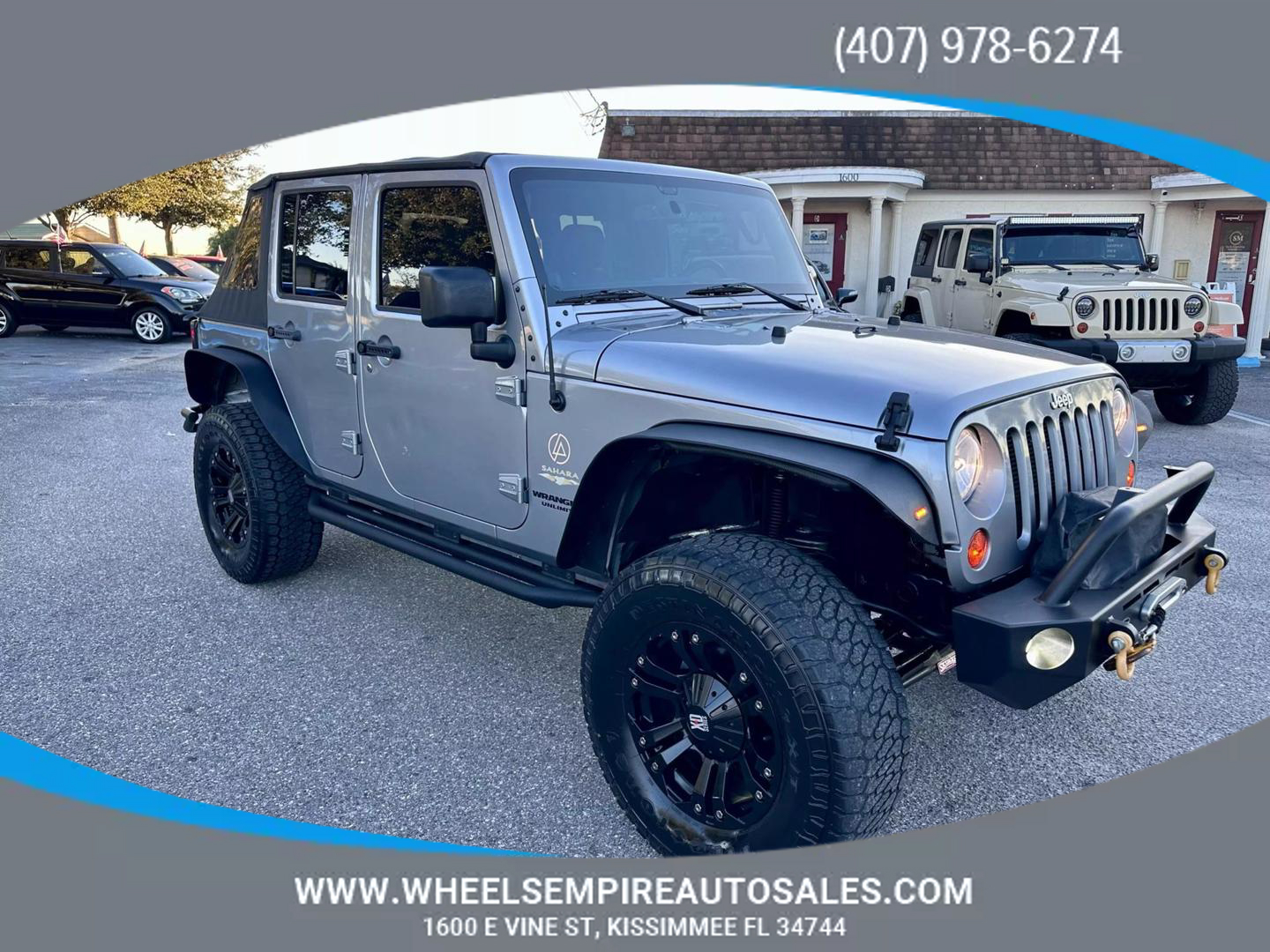 2013 Jeep Wrangler Unlimited Sahara photo 9