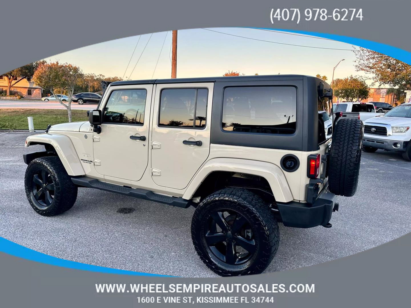 2011 Jeep Wrangler Unlimited Sahara photo 4