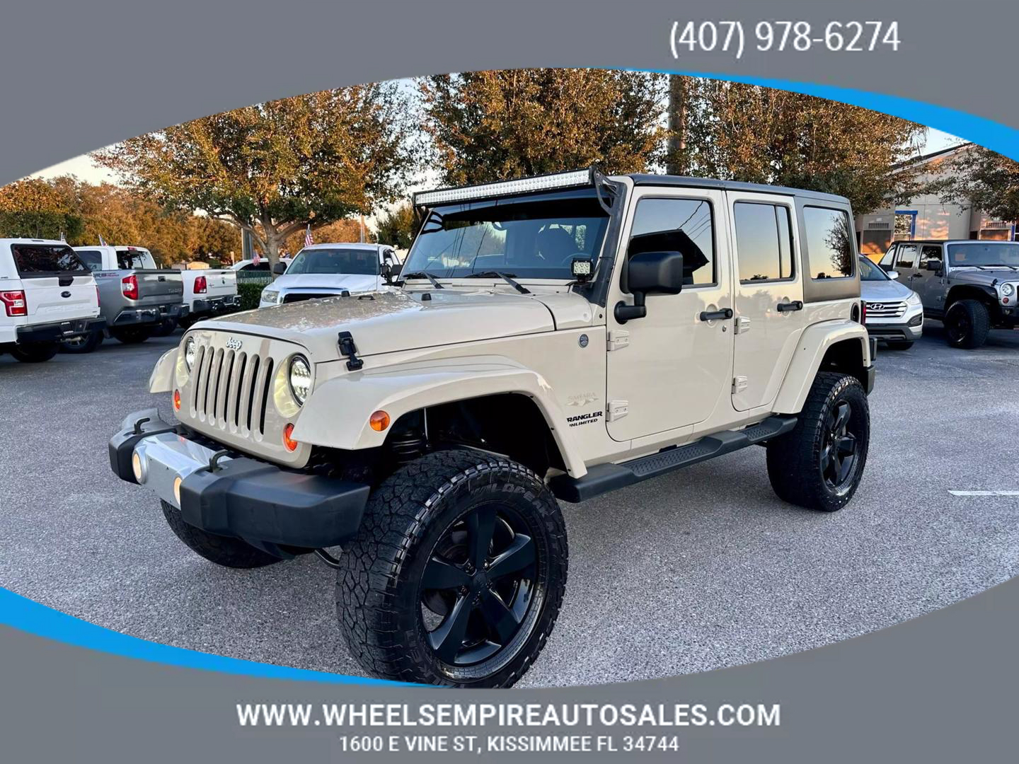 2011 Jeep Wrangler Unlimited Sahara photo 6