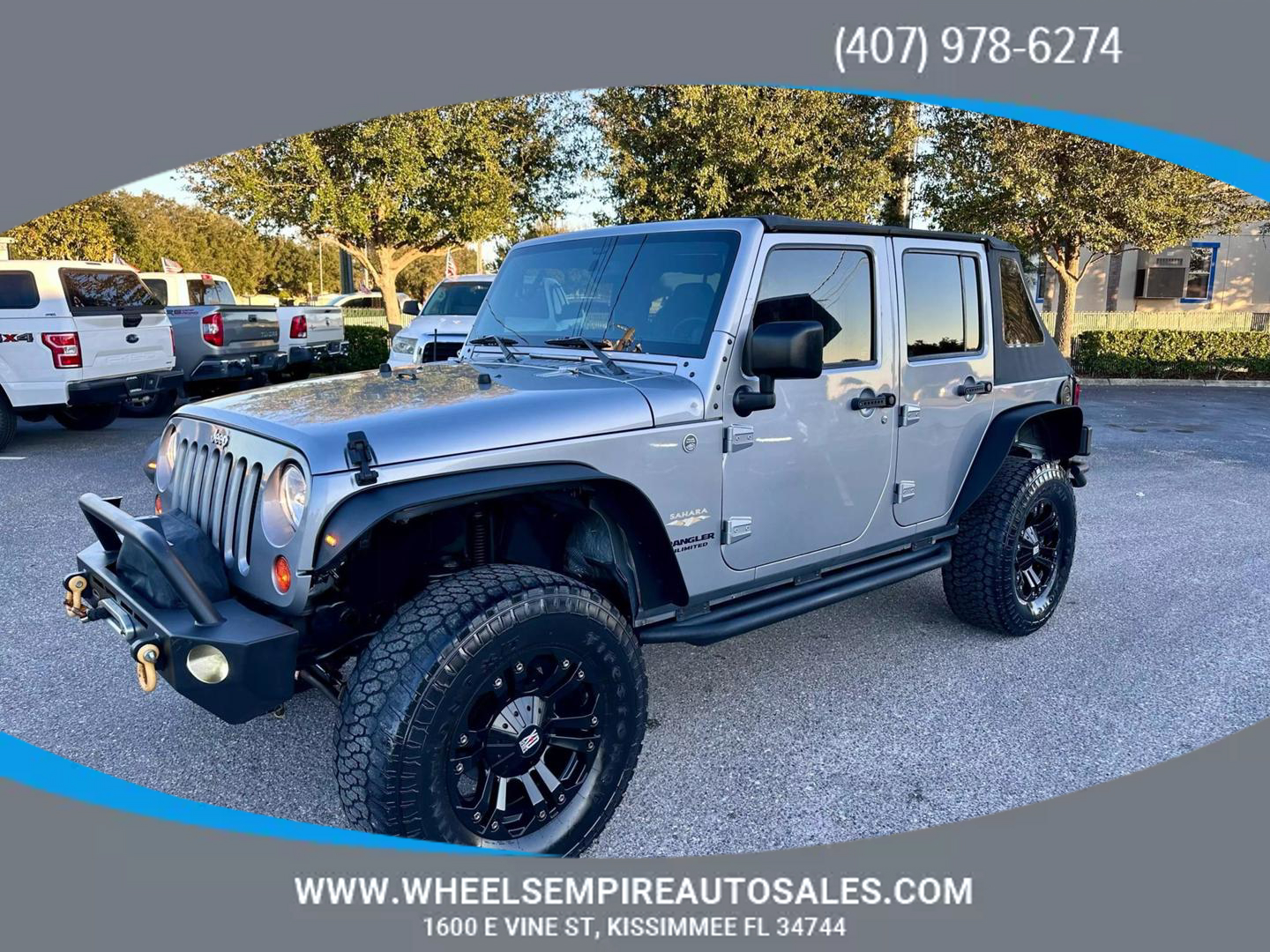 2013 Jeep Wrangler Unlimited Sahara photo 4