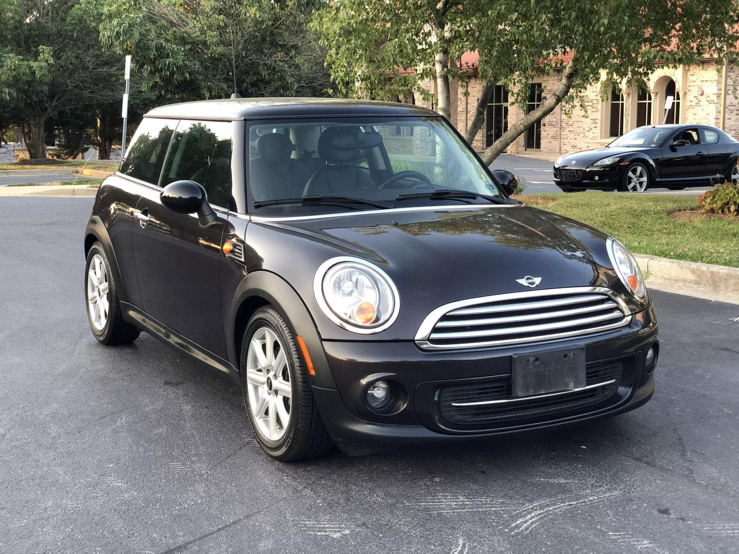 2013 MINI Cooper Base photo 5