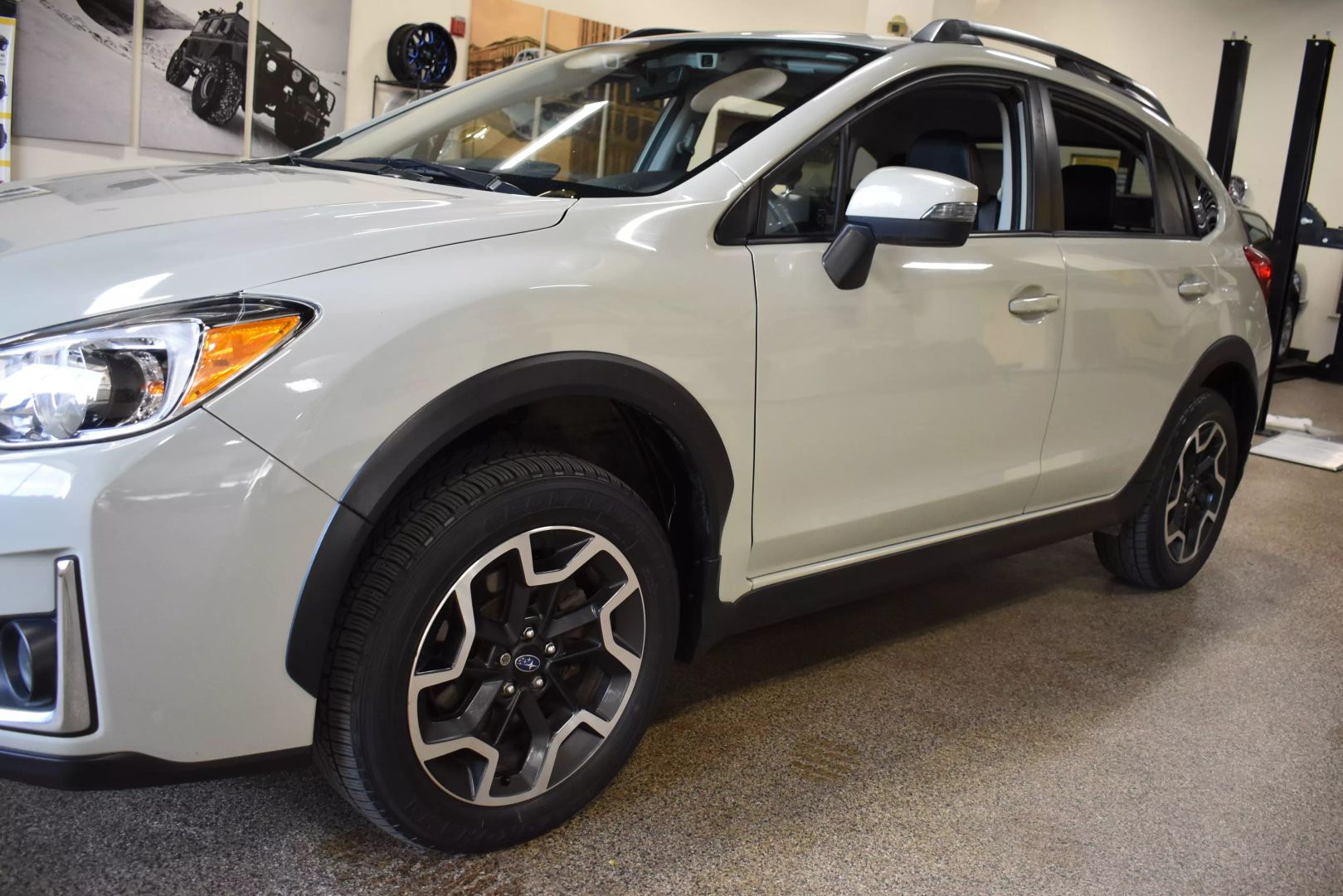 subaru crosstrek diecast model