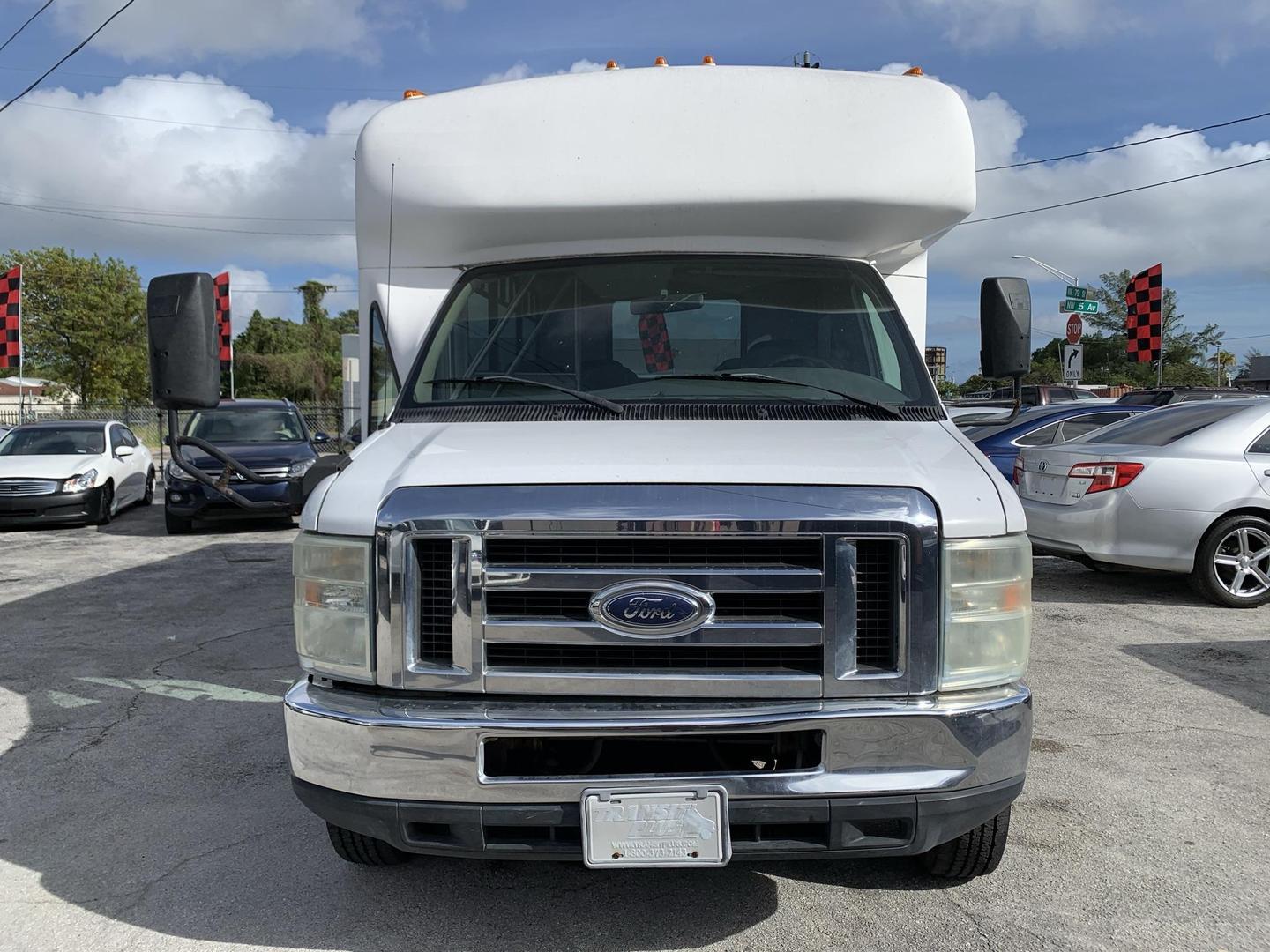 USED FORD E350 SUPER DUTY CUTAWAY 2008 for sale in Miami, FL Easy Pay