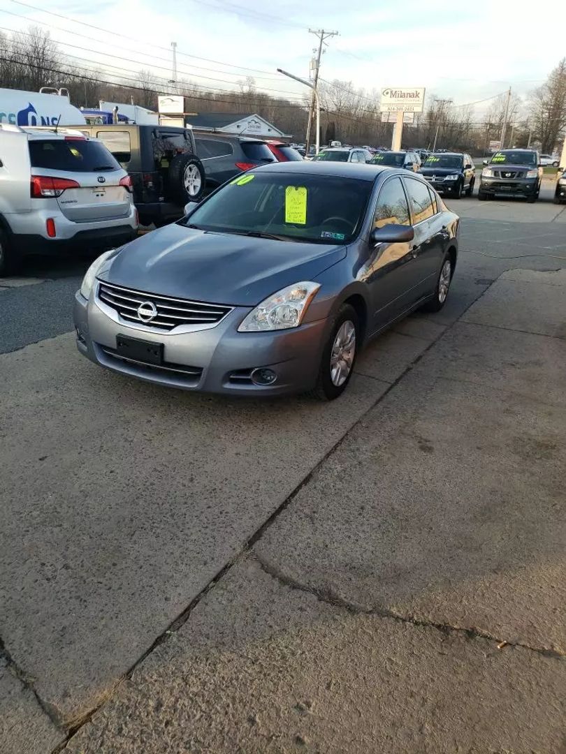 USED NISSAN ALTIMA 2010 for sale in Altoona, PA Altoona