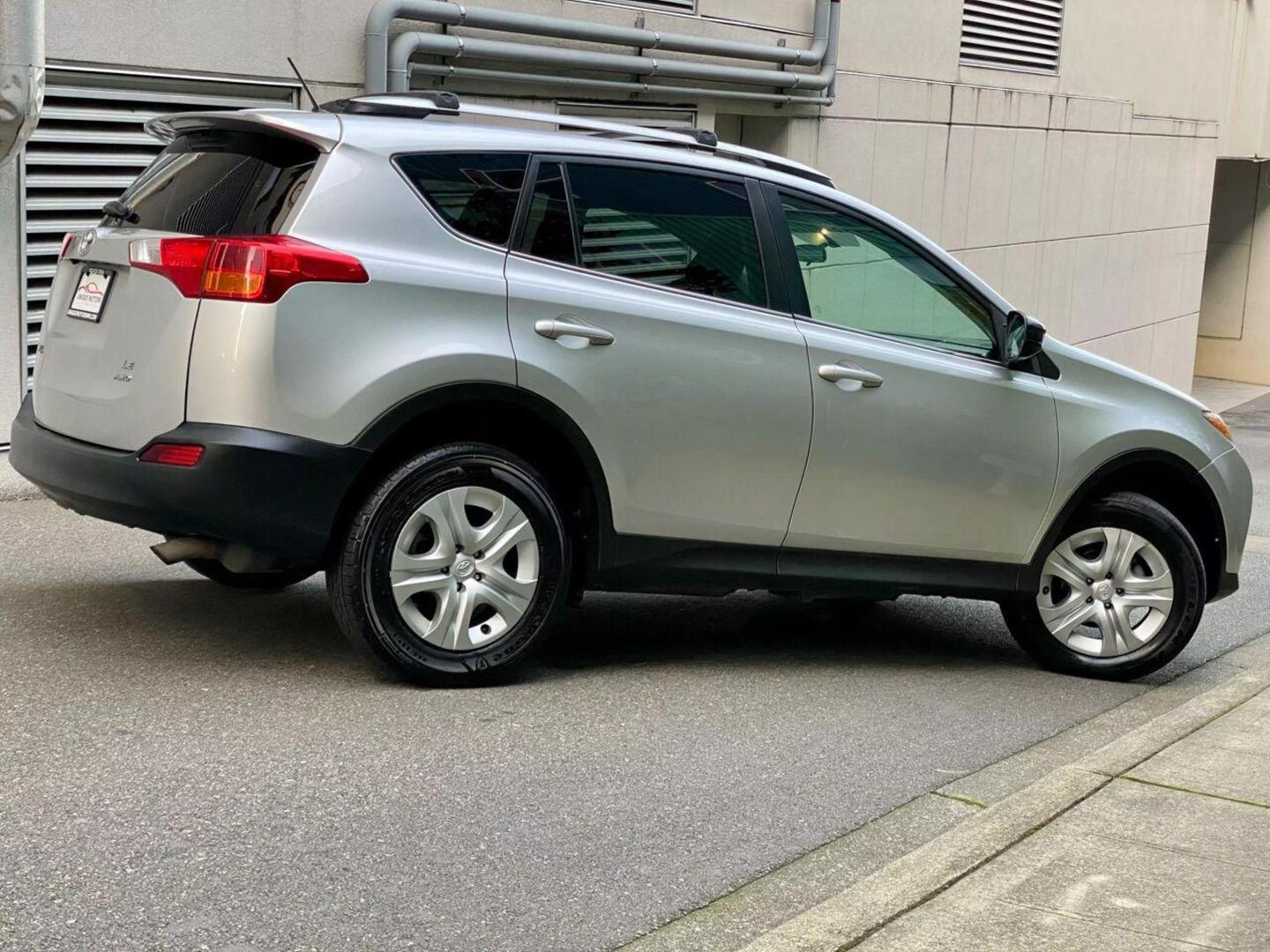 Used Toyota Rav4 2014 For Sale In Bellevue, Wa 