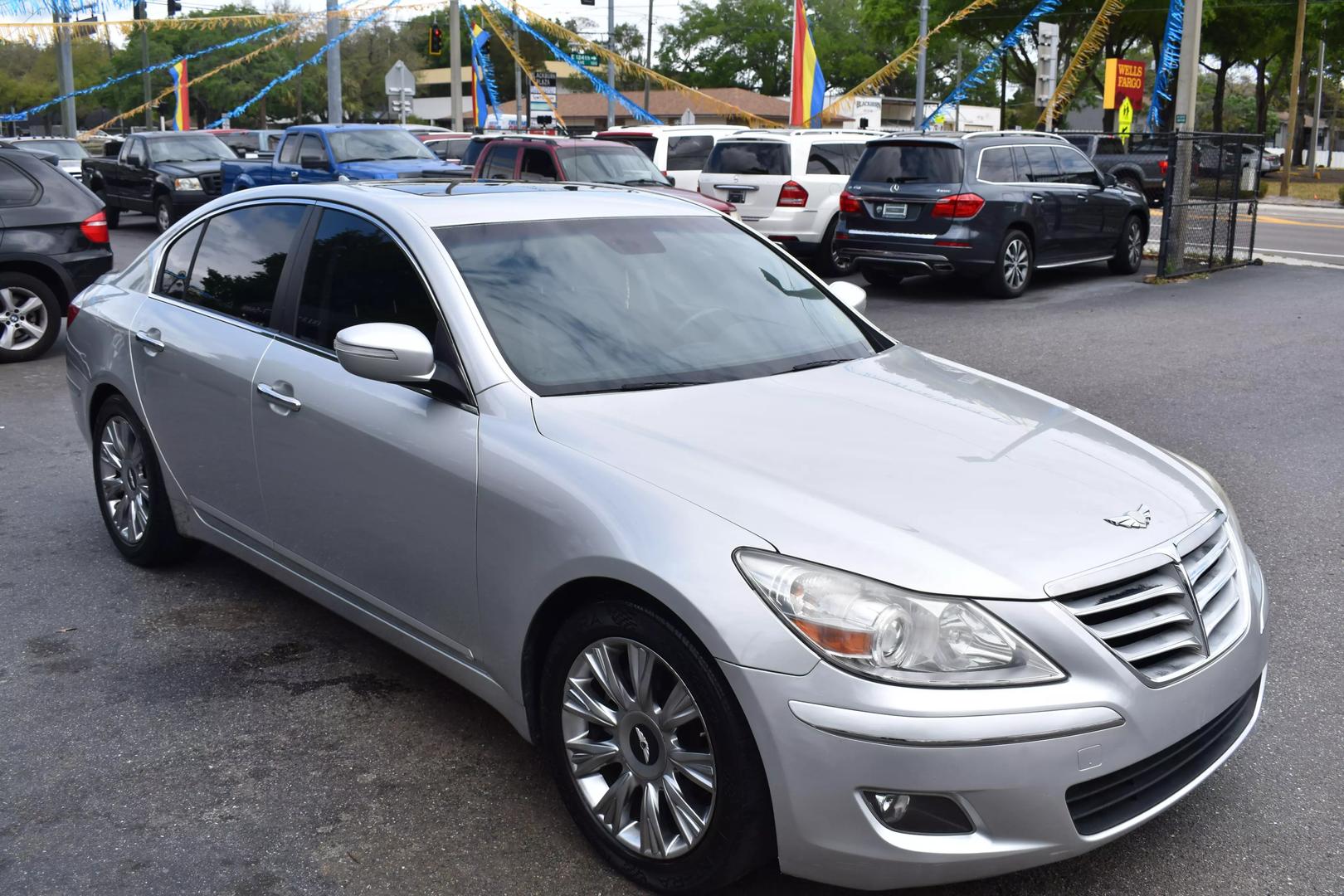 USED HYUNDAI GENESIS 2010 for sale in Tampa, FL | Carisma Auto Group