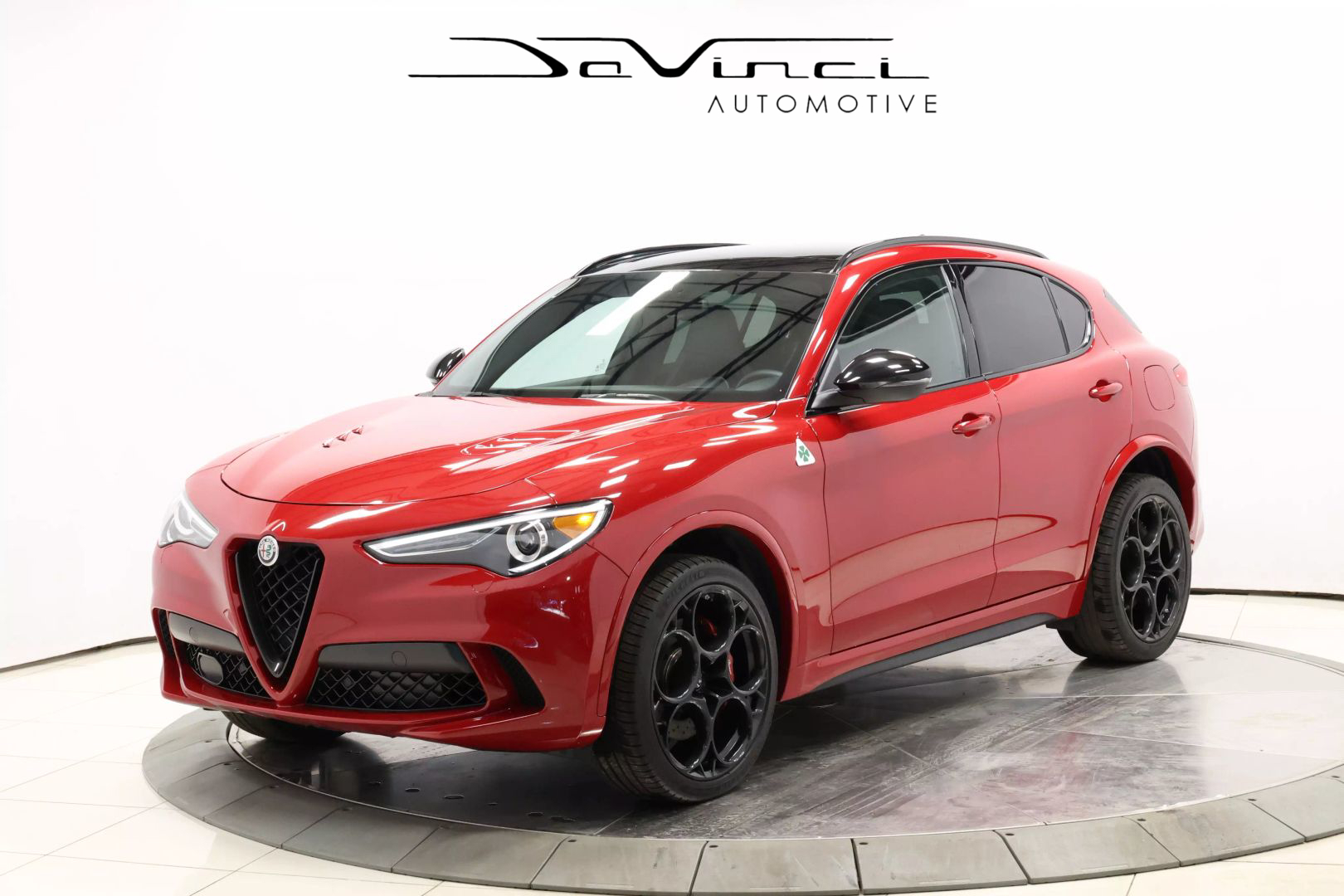 2022 Alfa Romeo Stelvio - Image 1