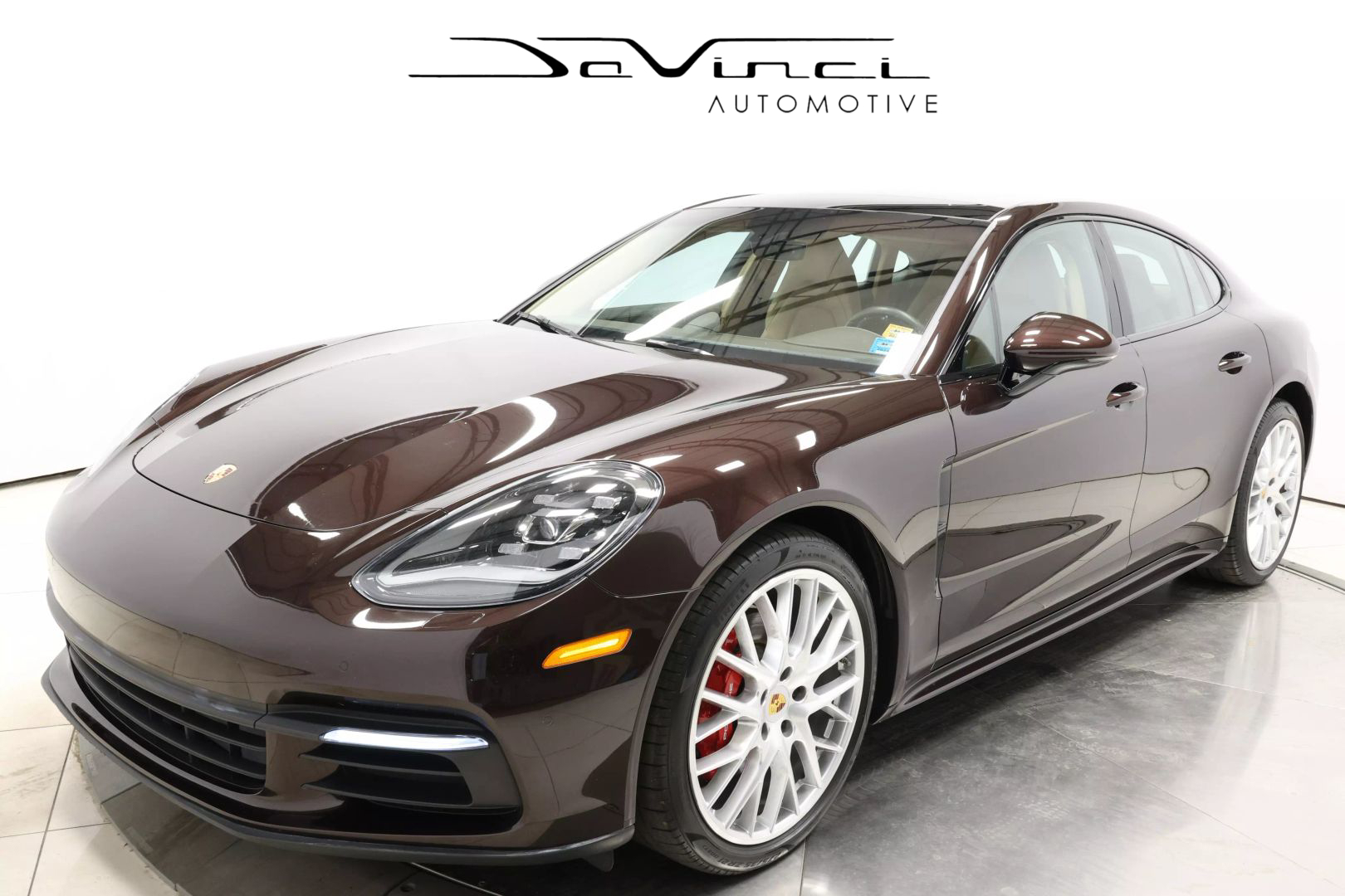 2017 Porsche Panamera - Image 1