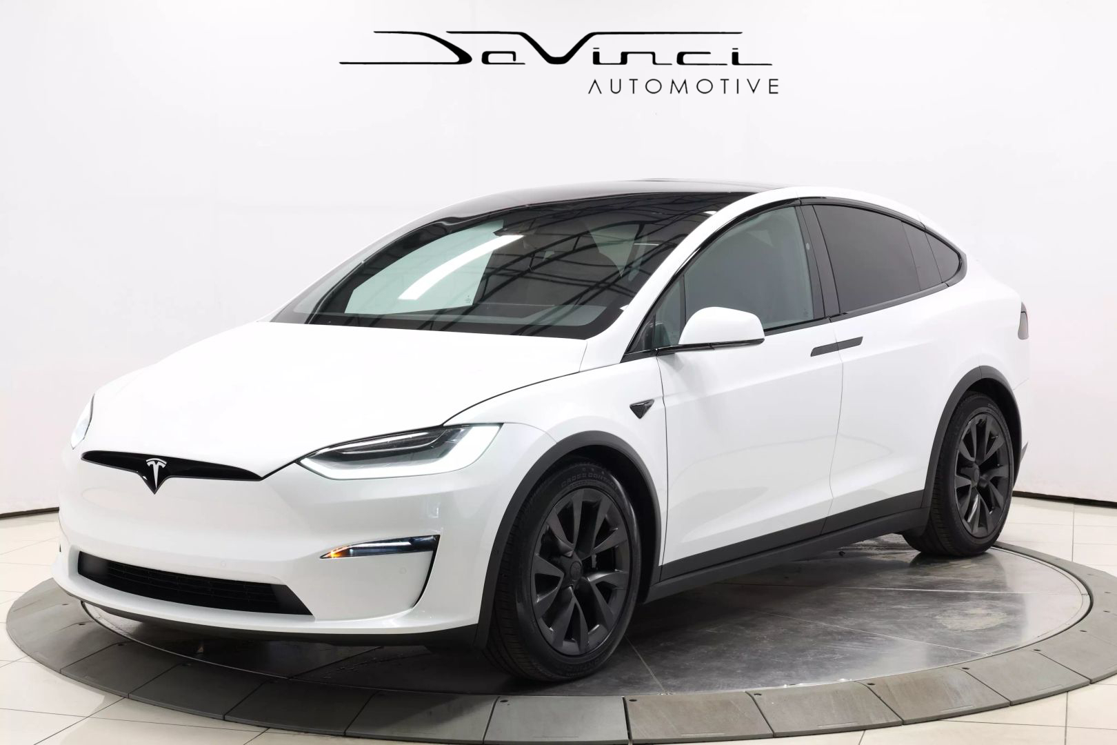 2022 Tesla Model X - Image 1
