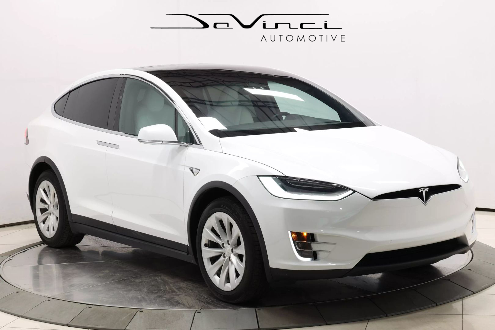2020 Tesla Model X - Image 1