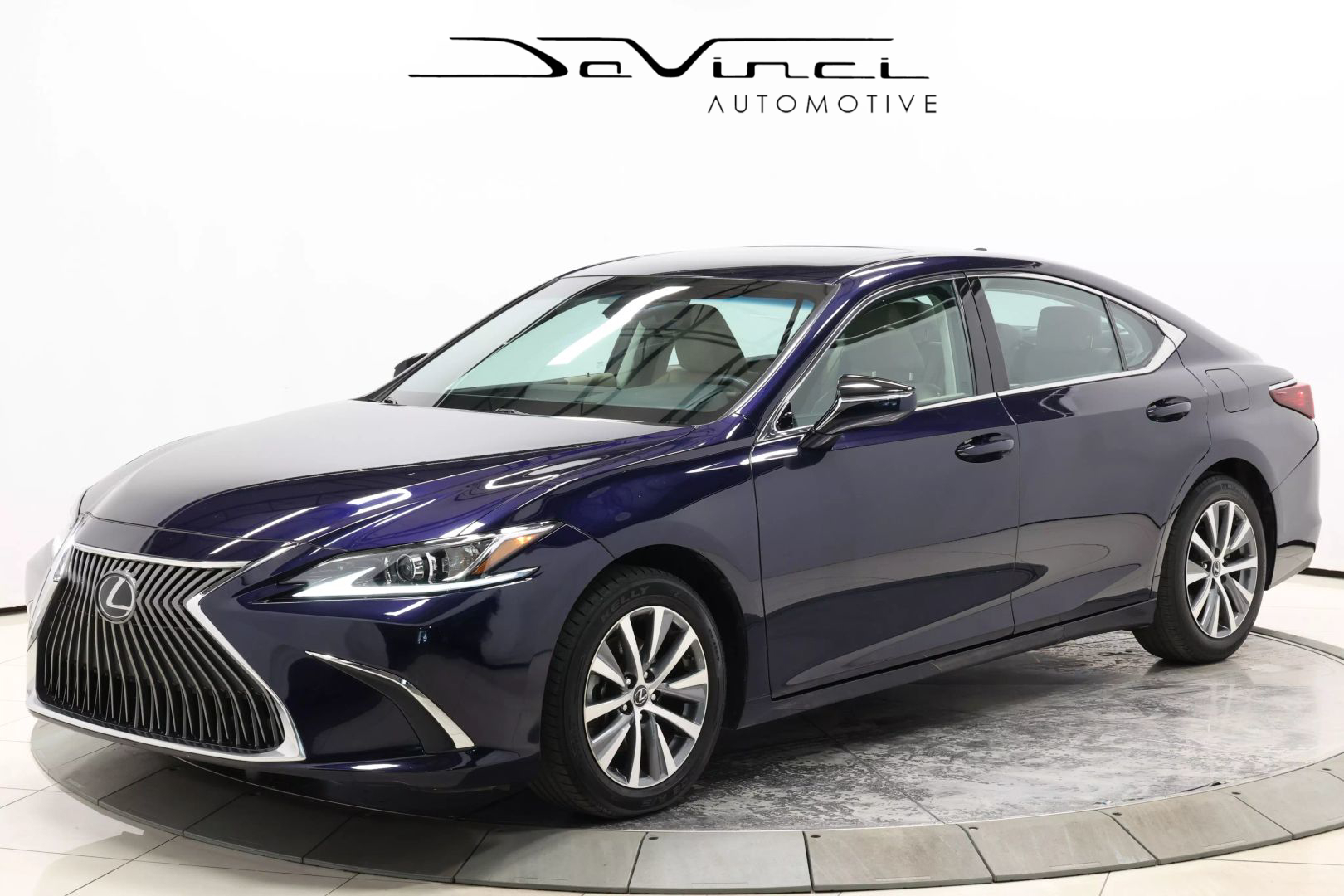 2020 Lexus Es - Image 1