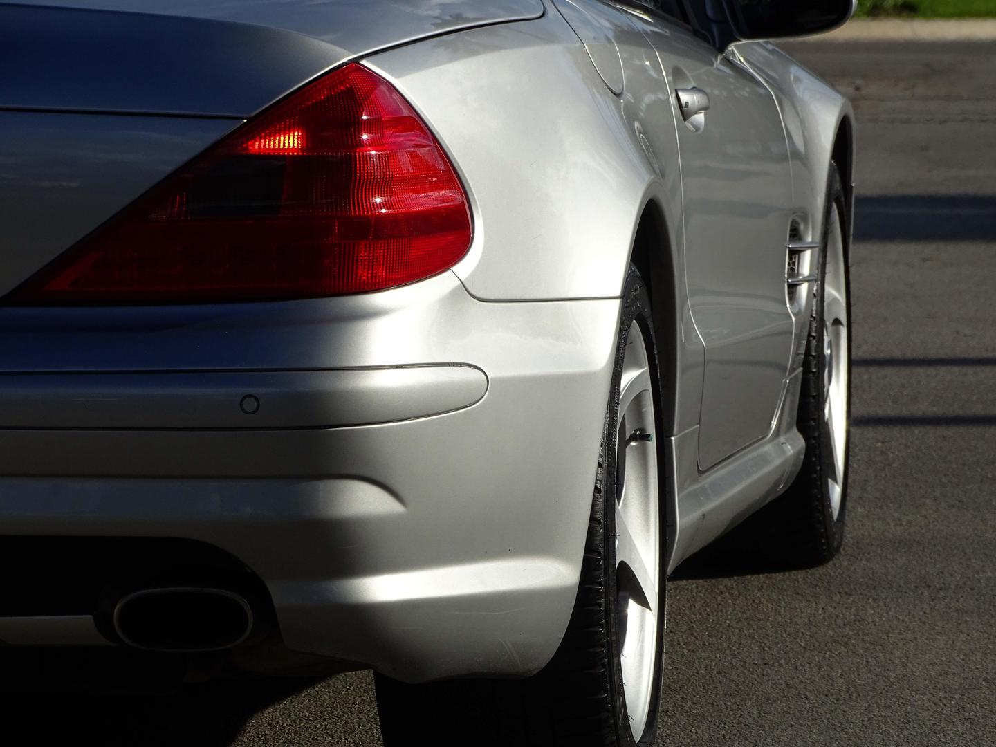 2004 Mercedes-Benz SL-Class SL500 photo 16