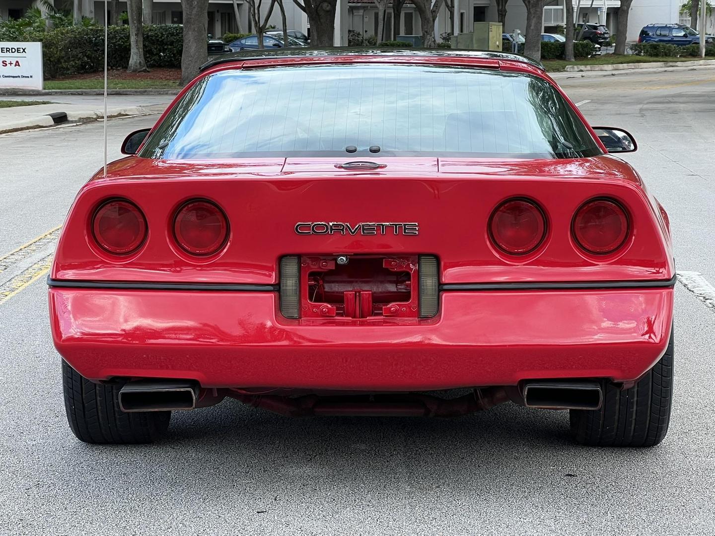 1984 Chevrolet Corvette null photo 9