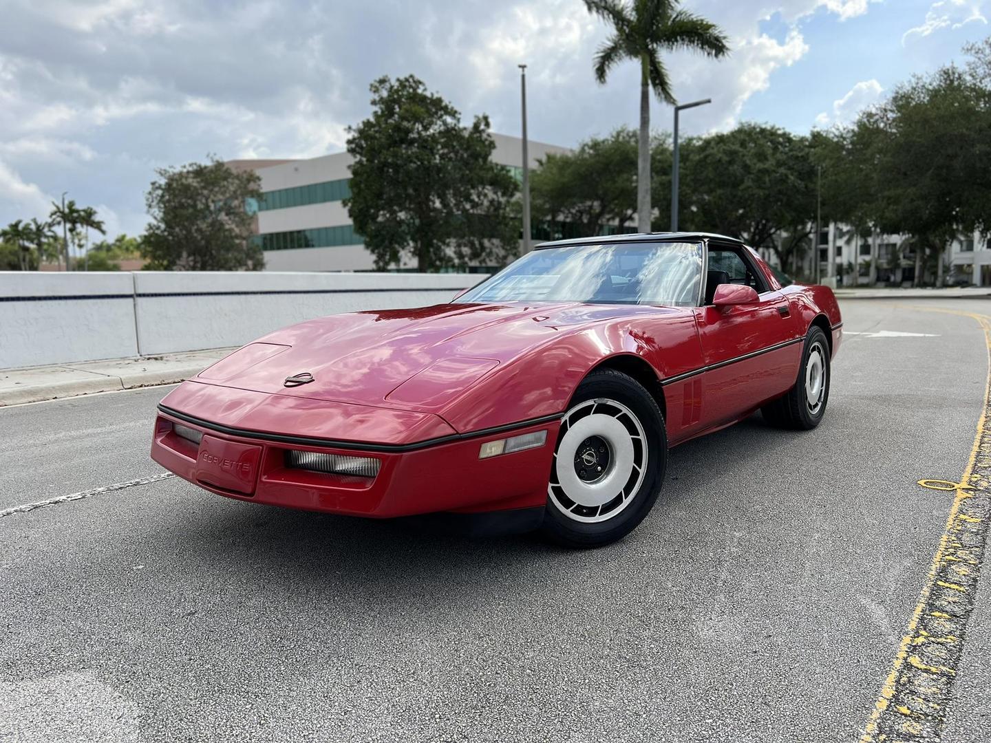 1984 Chevrolet Corvette null photo 3