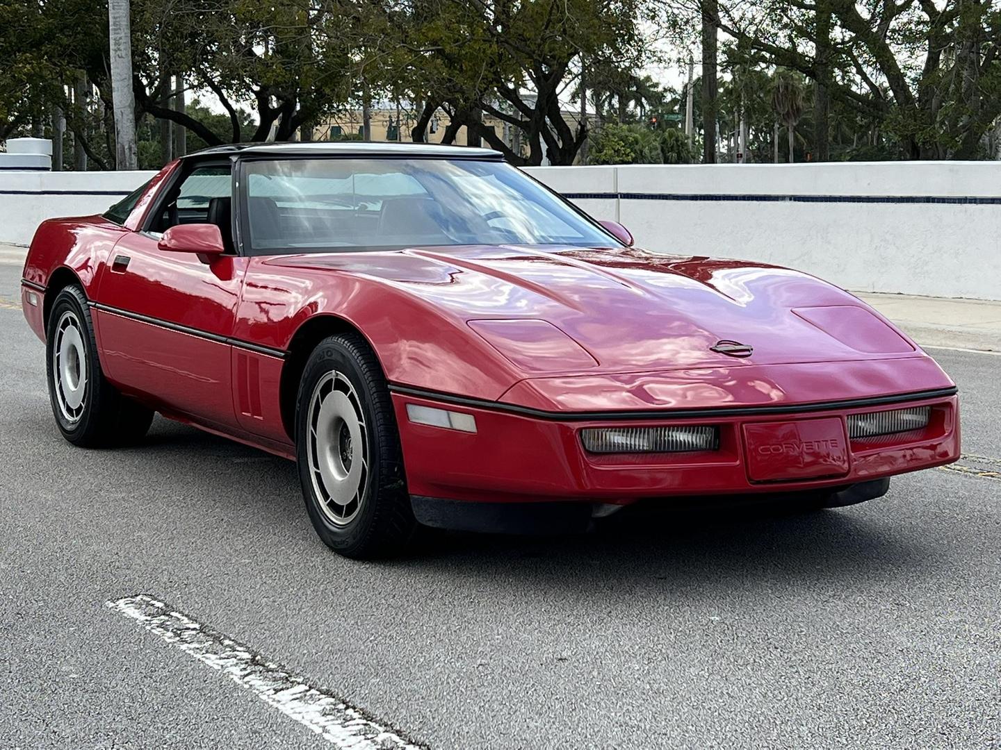 1984 Chevrolet Corvette null photo 5