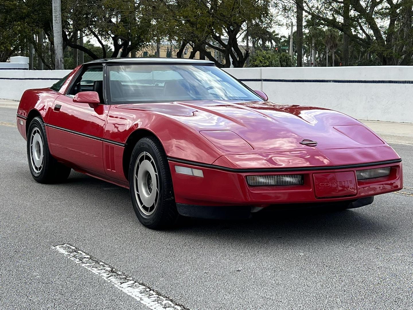 1984 Chevrolet Corvette null photo 11