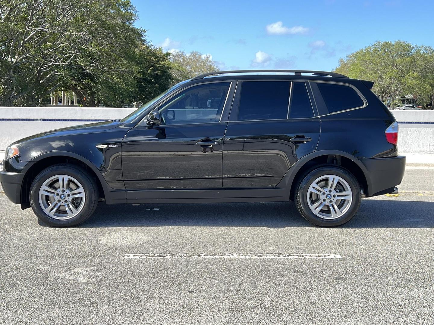 2004 BMW X3 3.0i photo 10