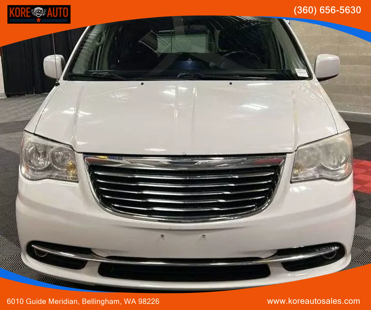 2014 Chrysler Town and Country Touring