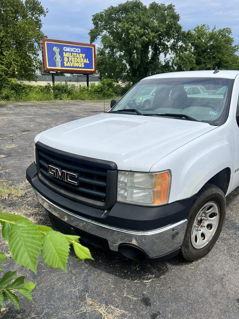 2007 GMC Sierra 1500 SLE1 photo 4