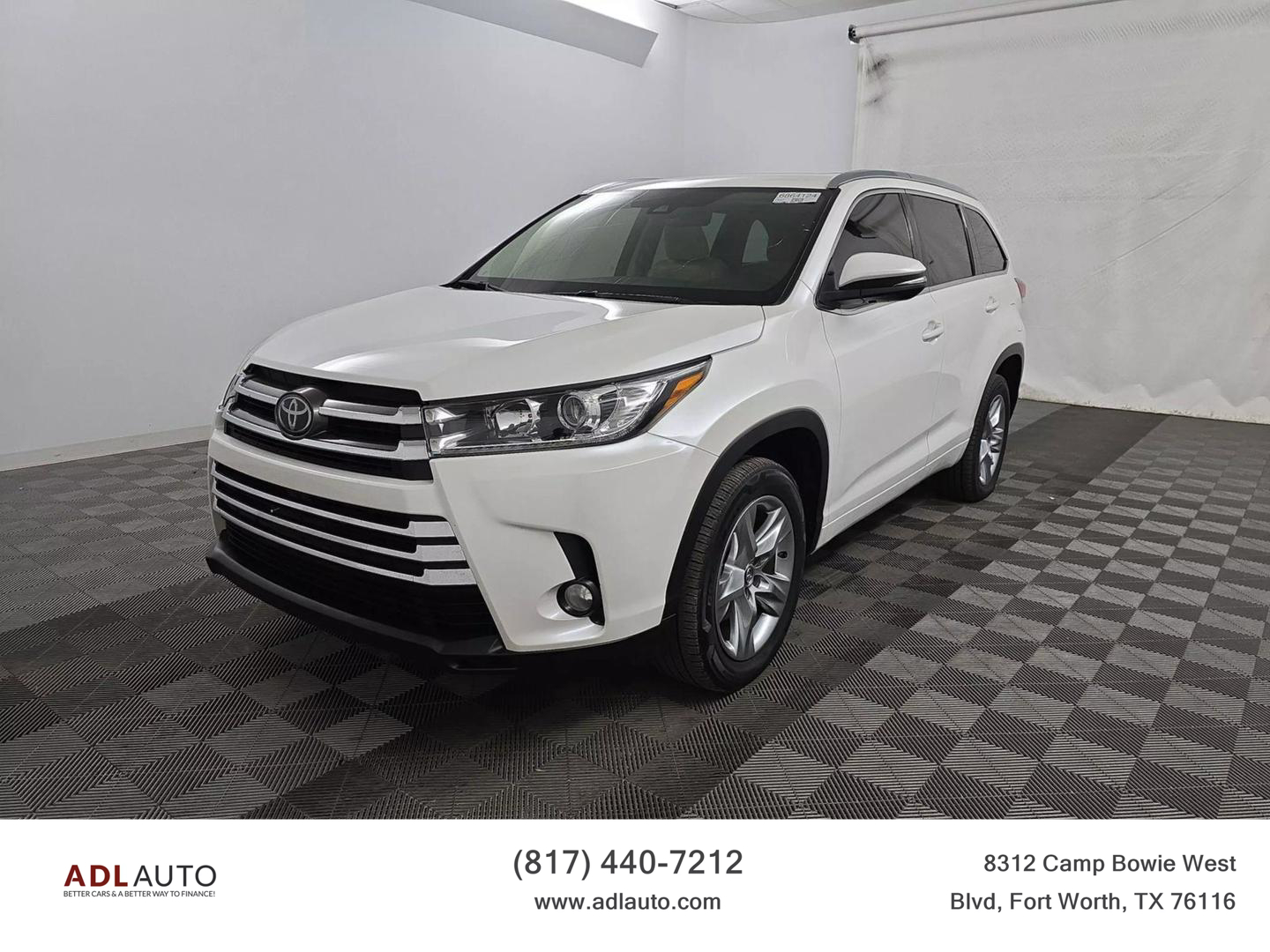 2017 Toyota Highlander Limited photo 2